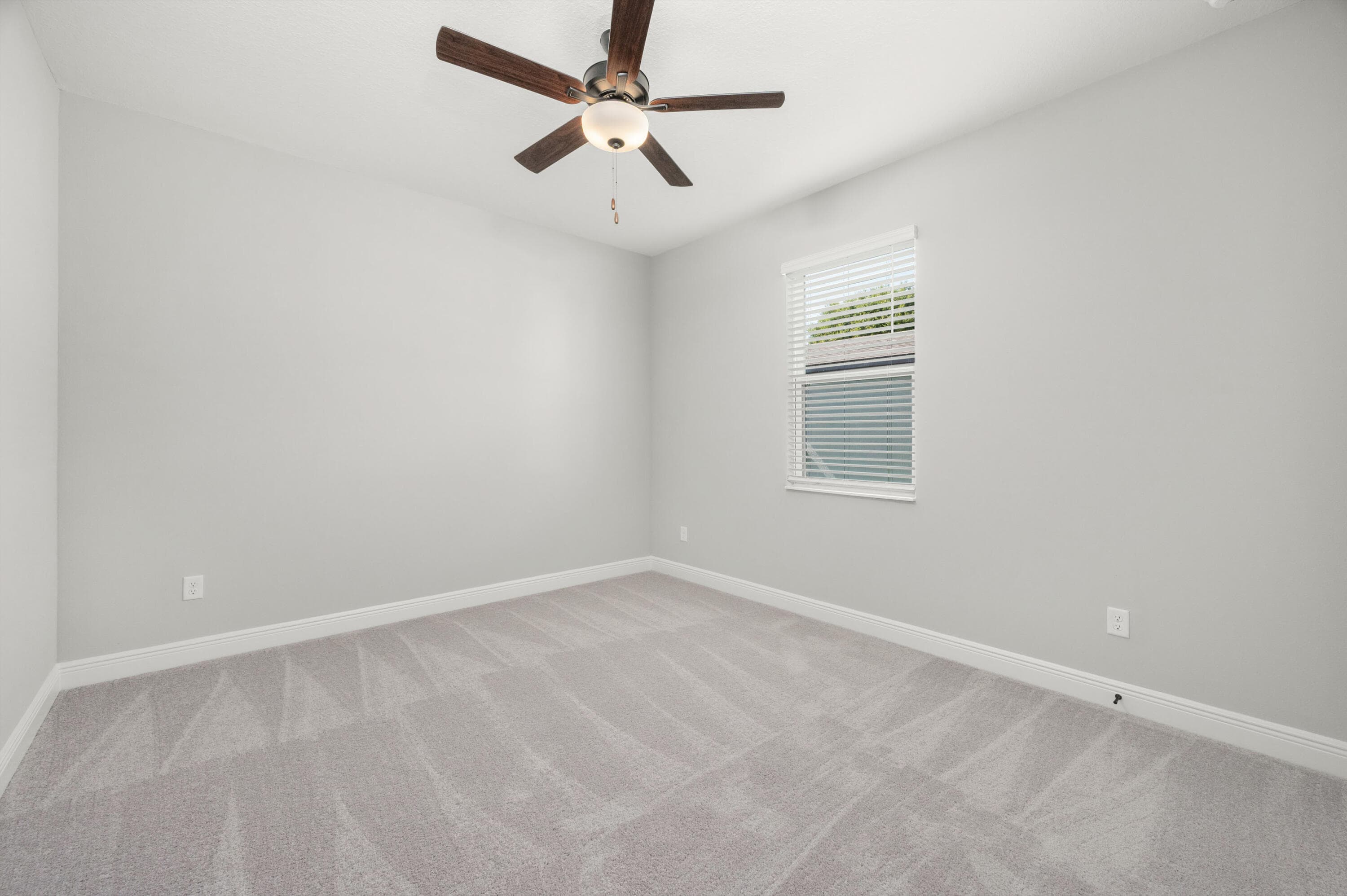 9335 101st Avenue, Vero Beach, FL 32967 14