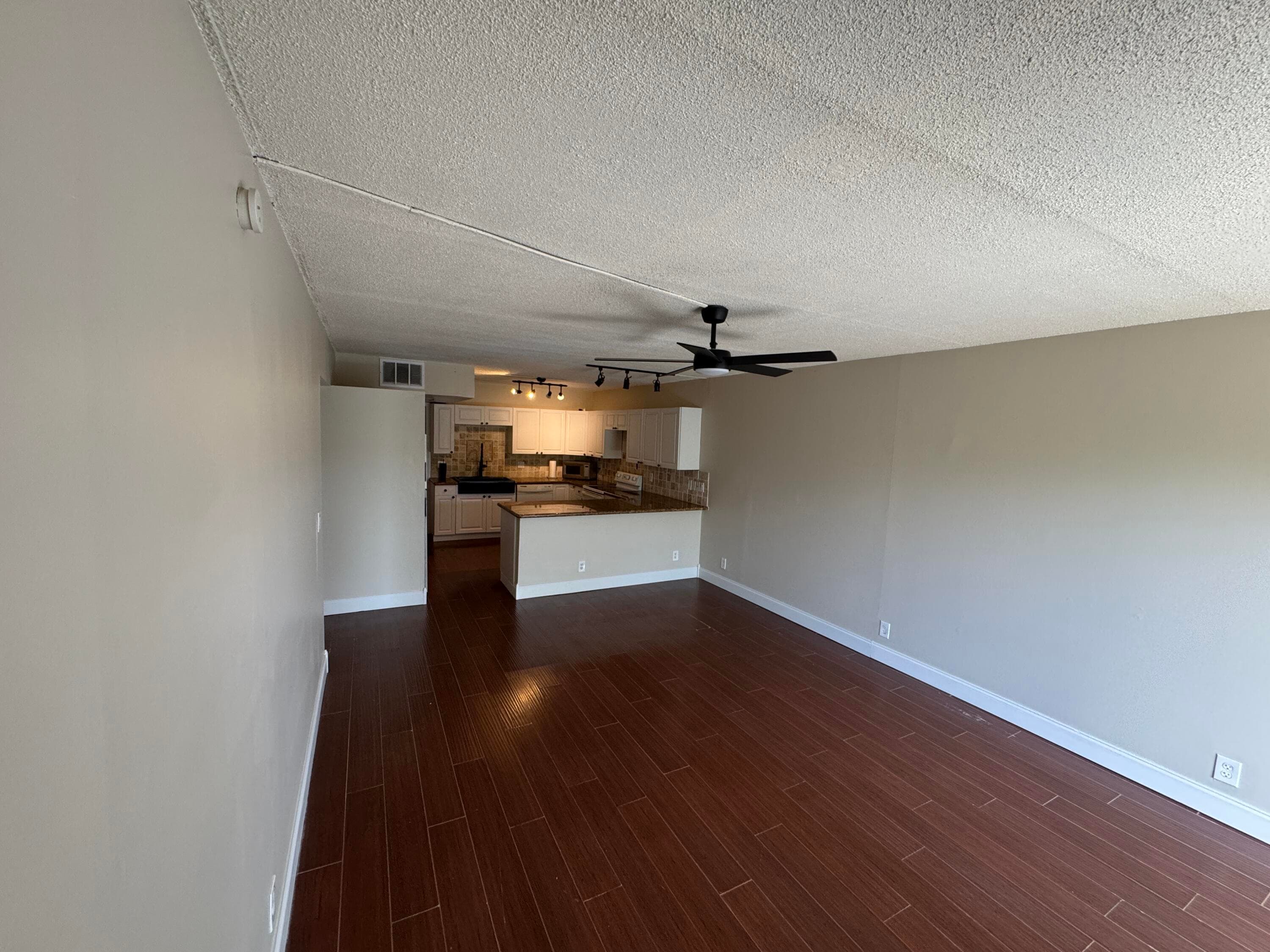 725 Hummingbird Way 210, North Palm Beach, FL 33408 24