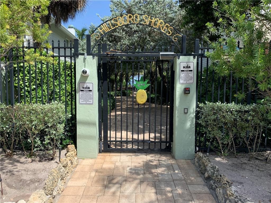 3421 Dover Road, Pompano Beach, FL 33062 11