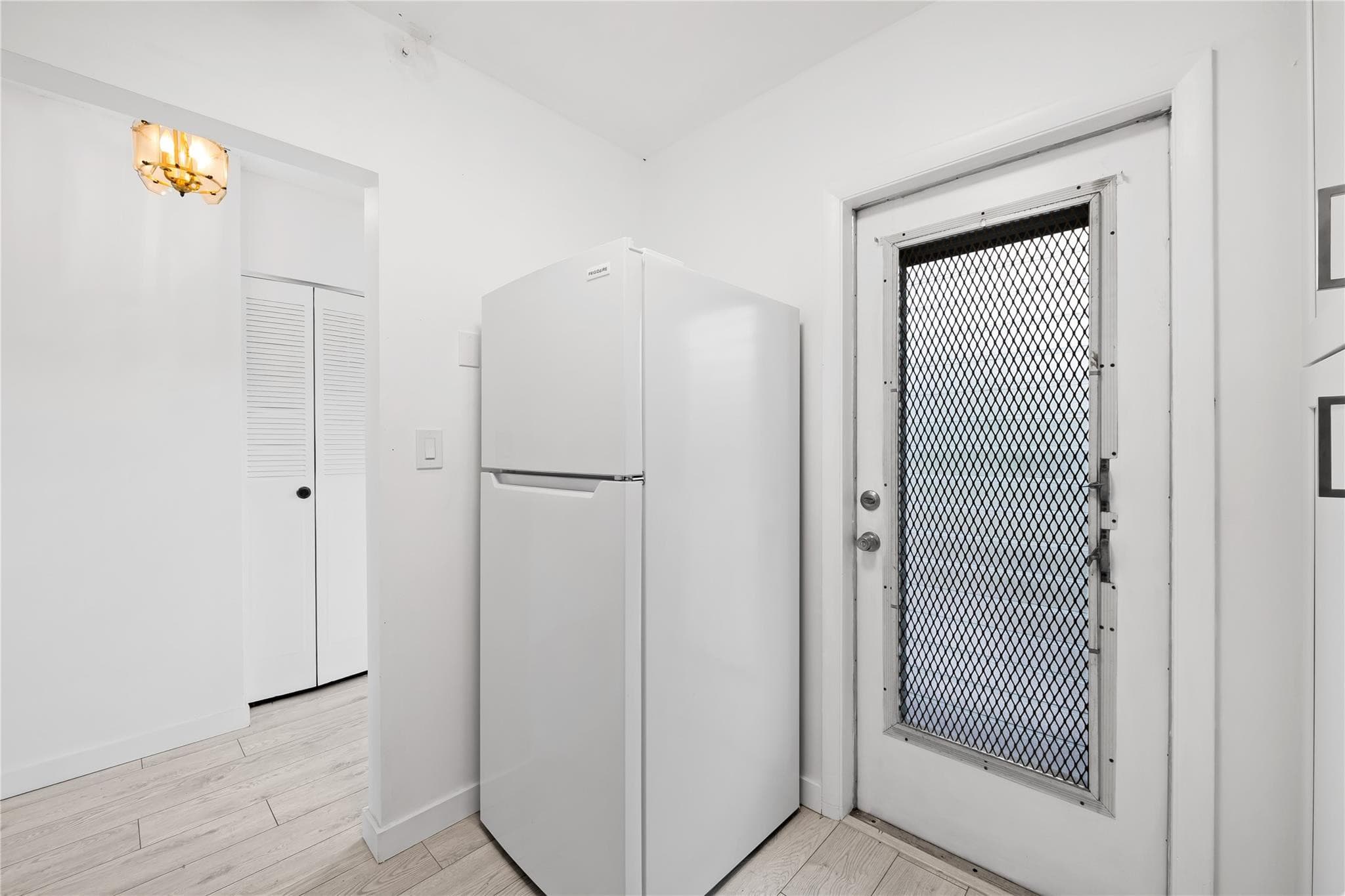 5031 W Oakland Park Boulevard 309, Lauderdale Lakes, FL 33313 5