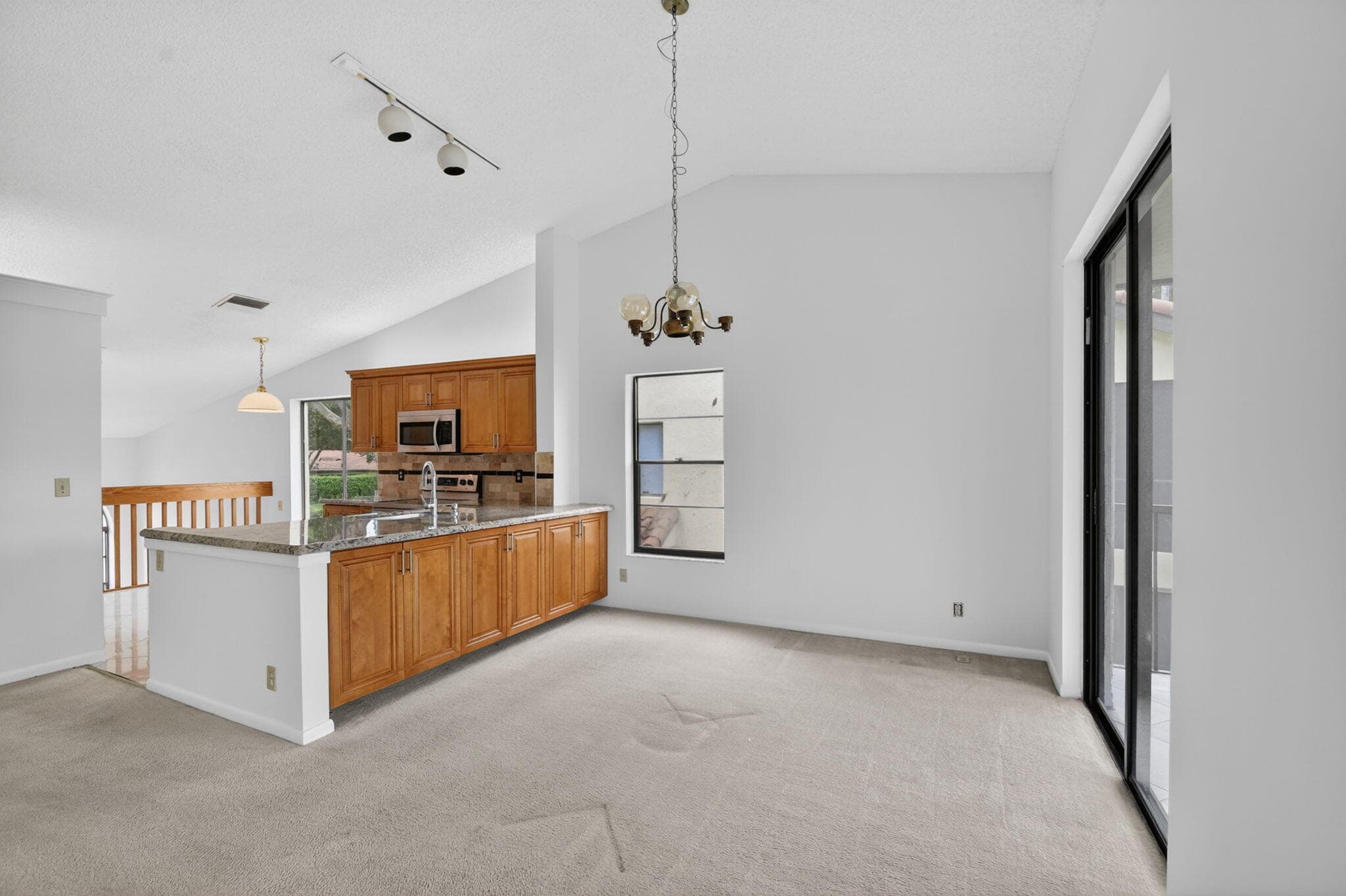 10231 N Circle Lake Drive 201, Boynton Beach, FL 33437 13