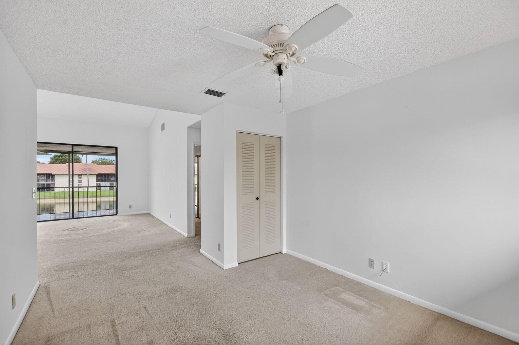 10231 N Circle Lake Drive 201, Boynton Beach, FL 33437 24