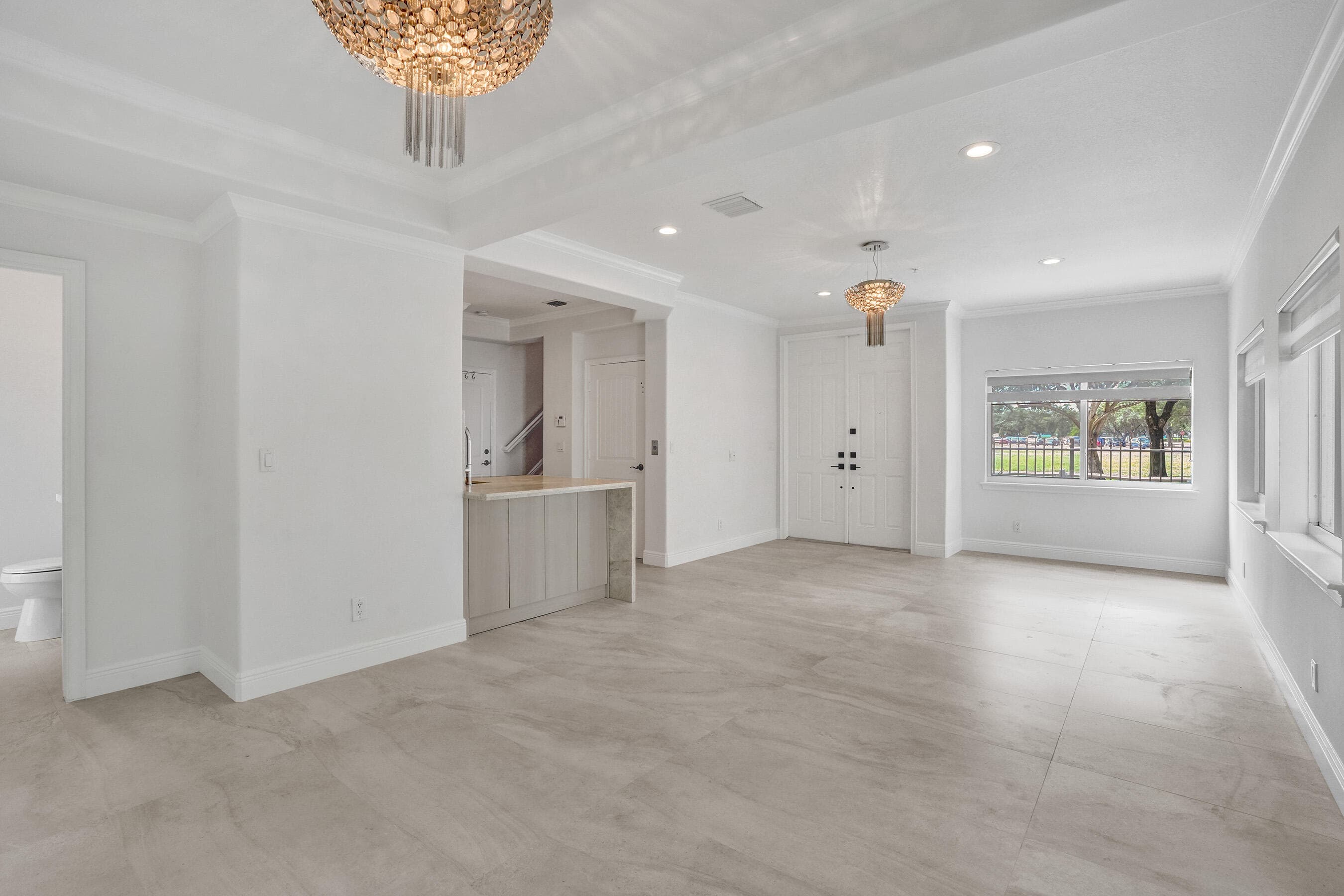 804 NE 7th Street, Fort Lauderdale, FL 33304 23