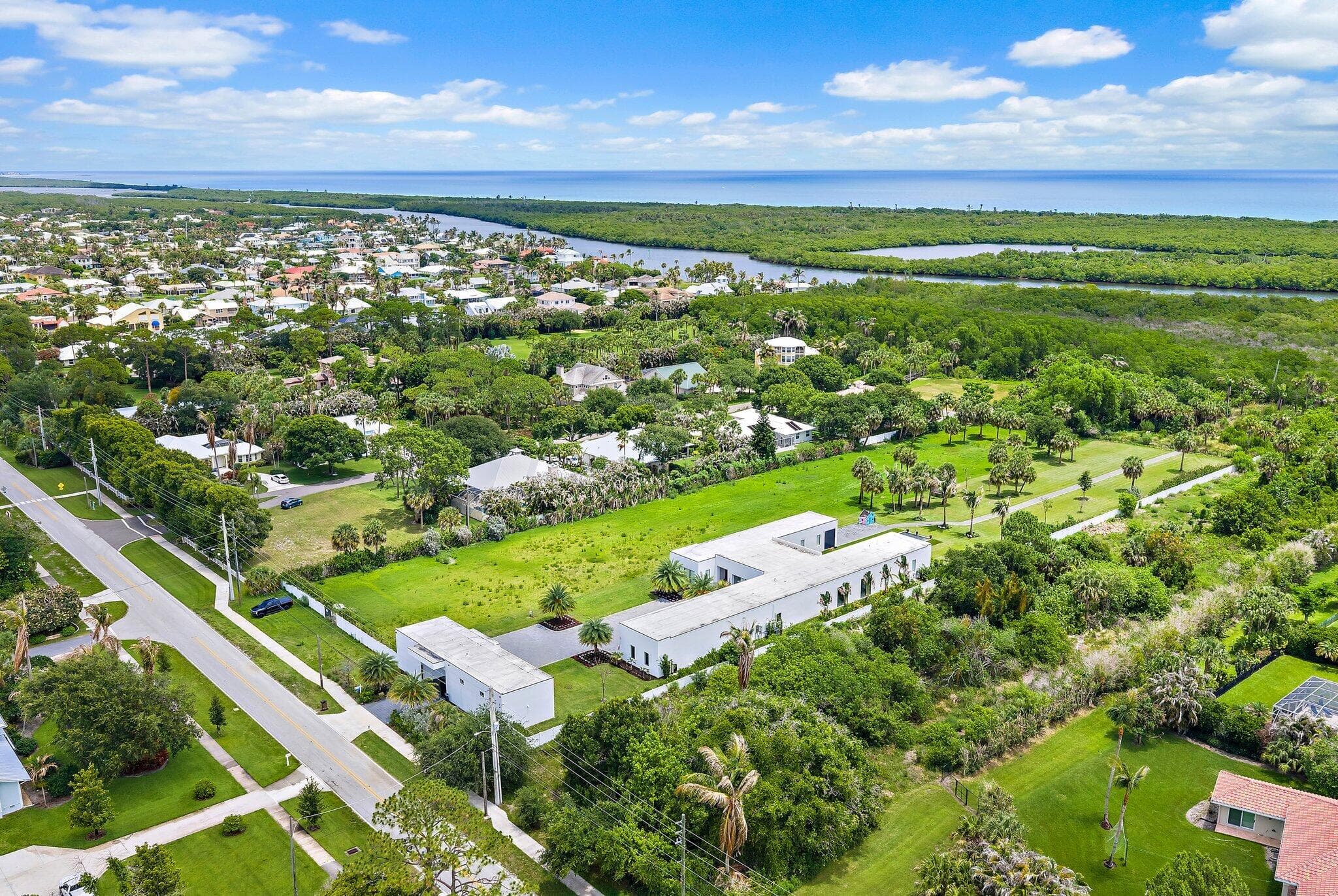 9741 SE Gomez Avenue, Hobe Sound, FL 33455 110