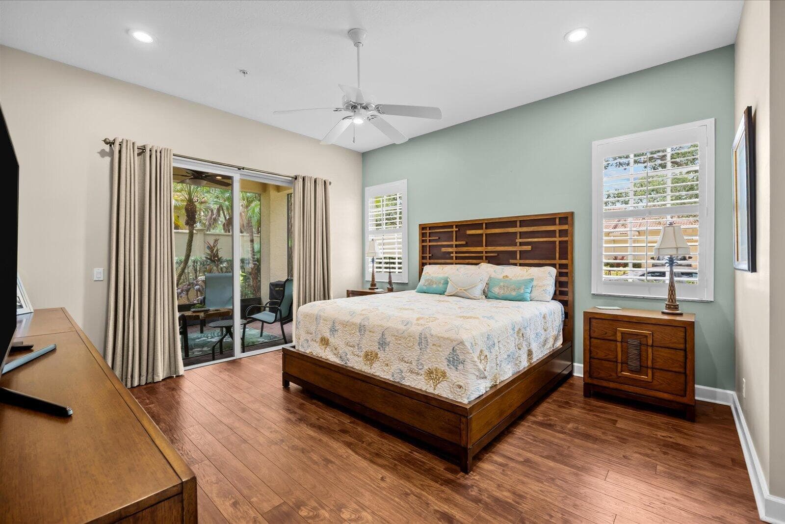 10099 SW Duccio Lane, FL 34986 18