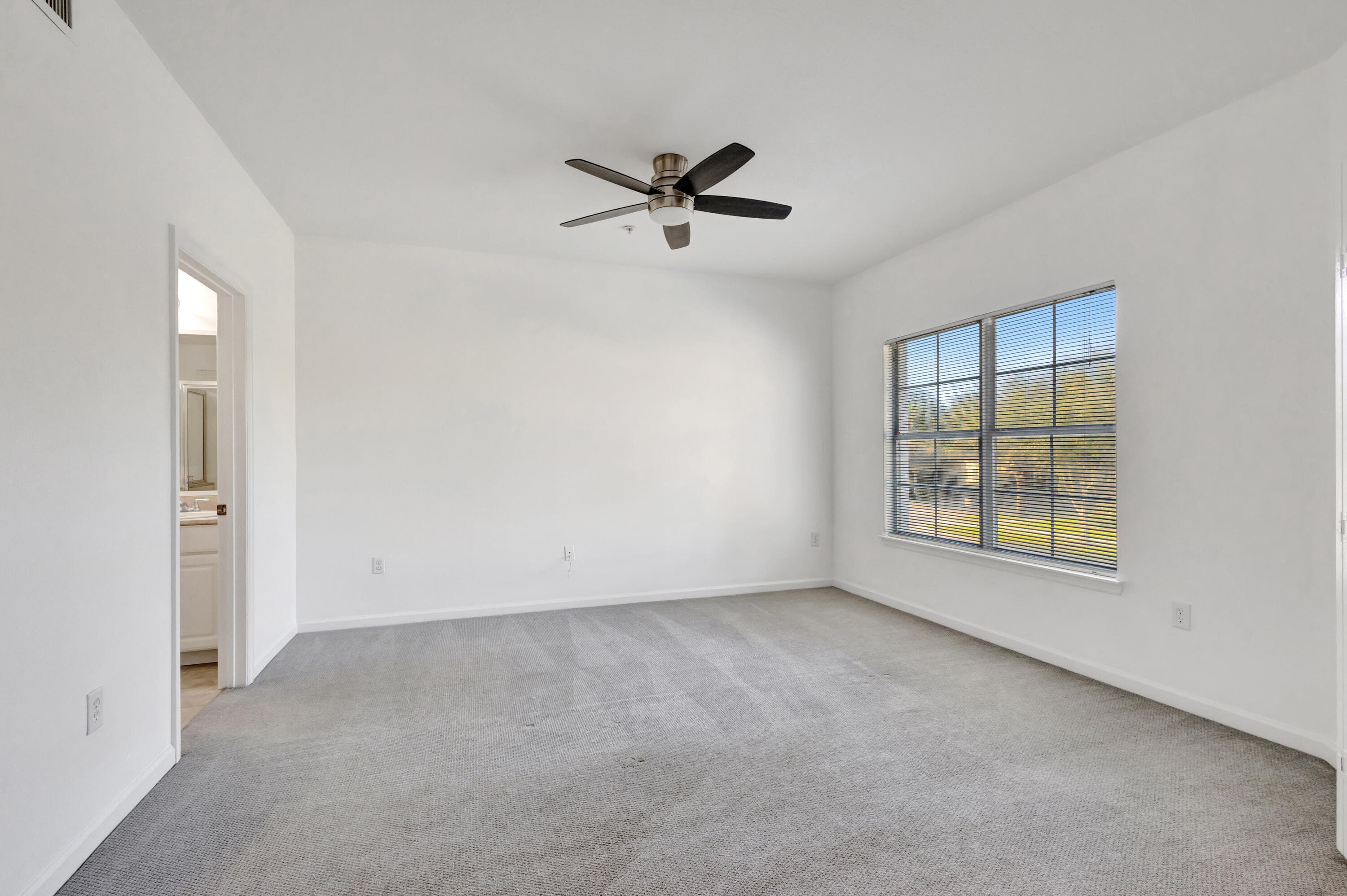 826 Dakota Drive 102, Jupiter, FL 33458 16