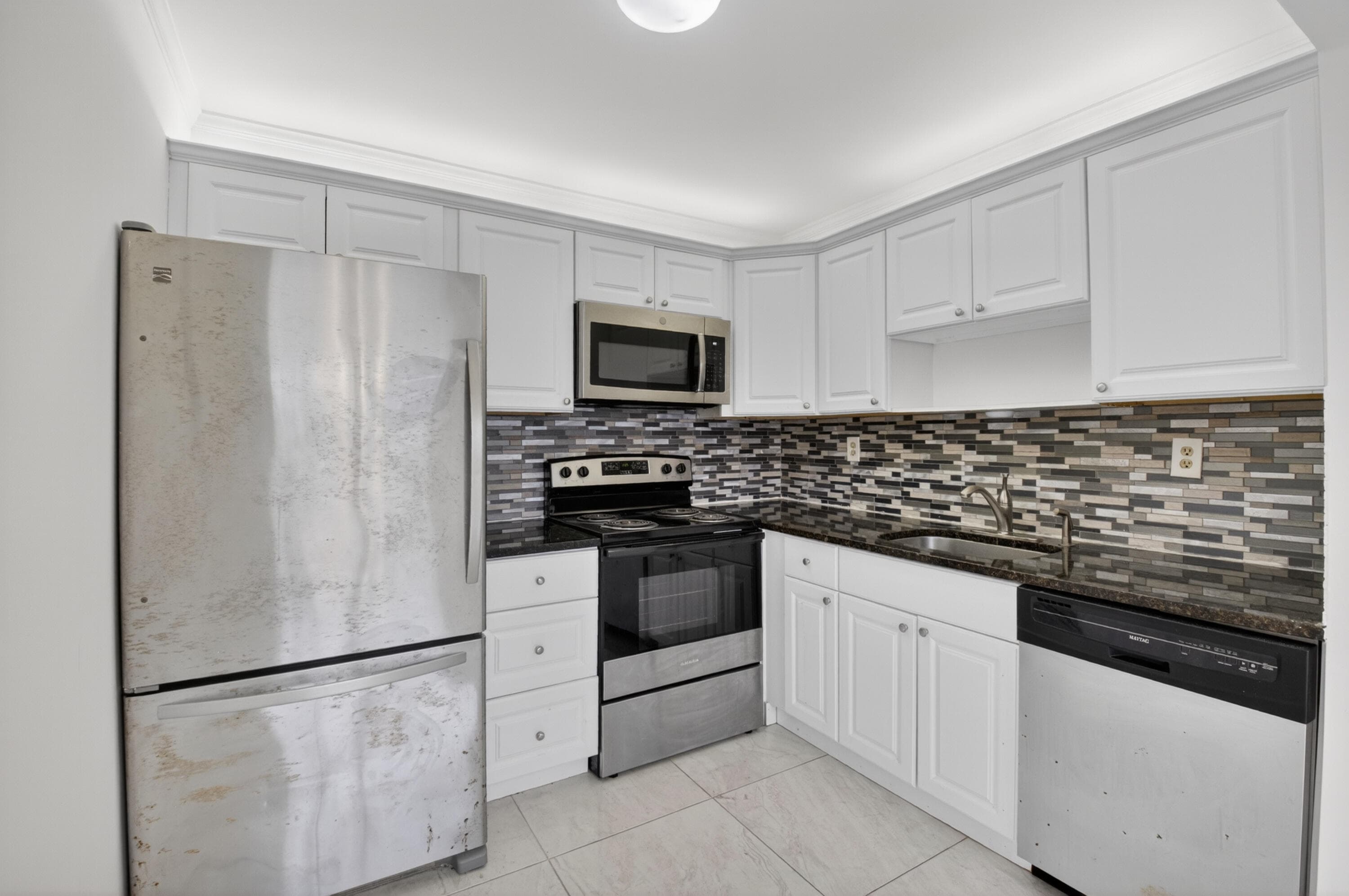 506 E Capri Road 506, Delray Beach, FL 33484 17