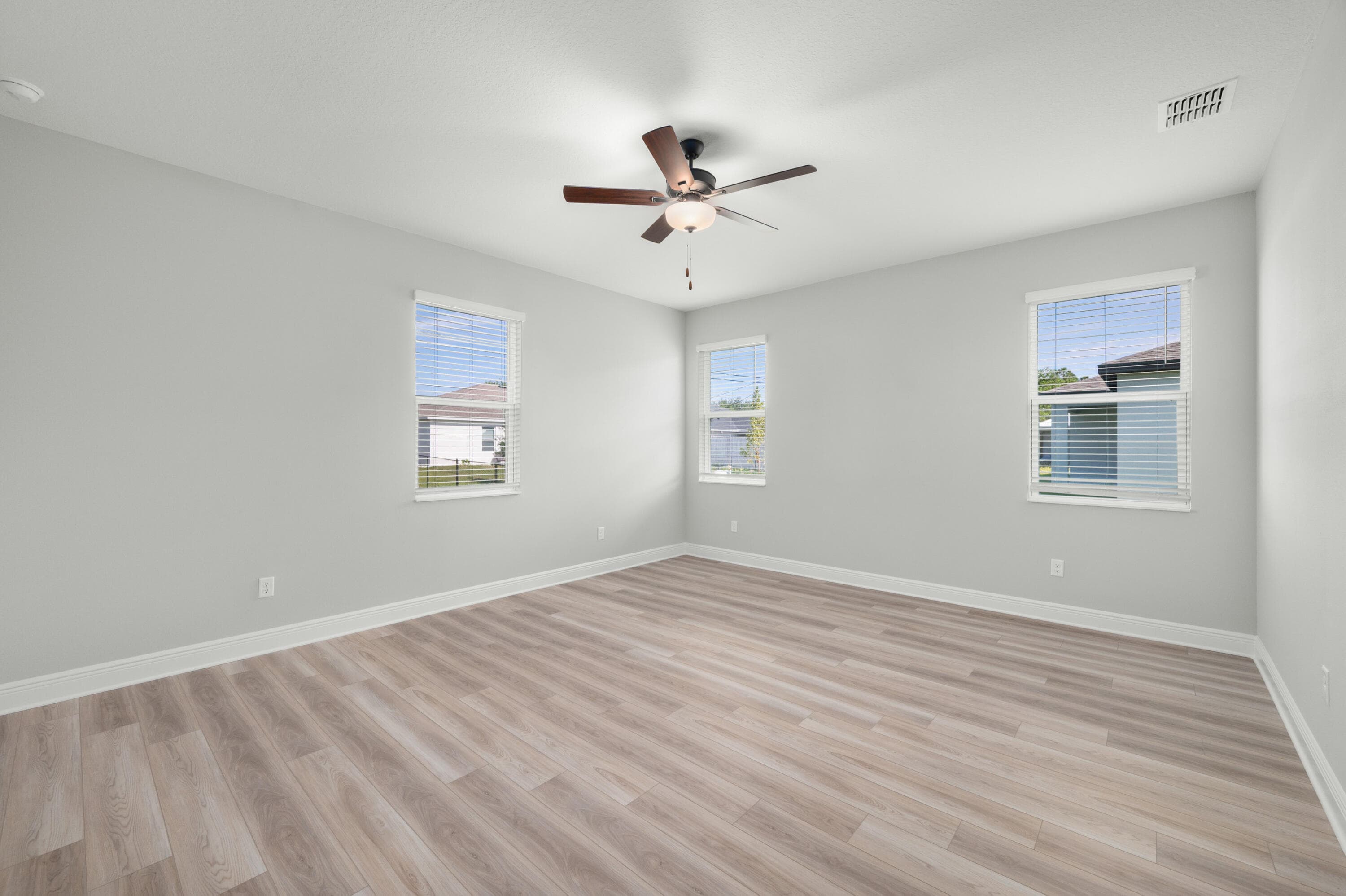 242 SW Glen Road, Port St. Lucie, FL 34953 11