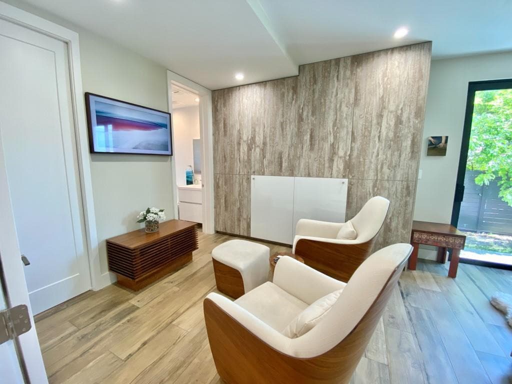 348 Balboa Street, Hollywood, FL 33019 14