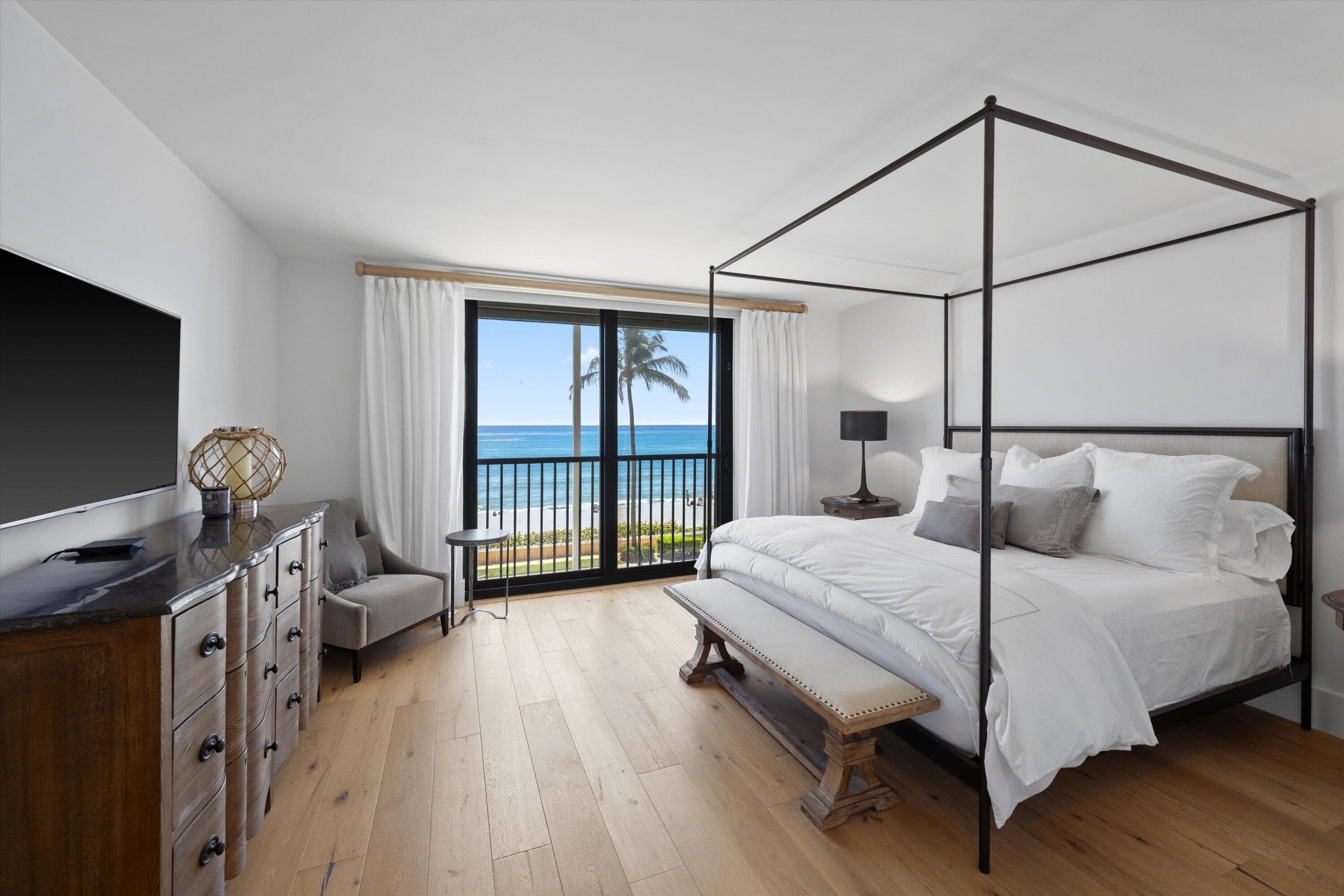 400 S Ocean Boulevard 216, Palm Beach, FL 33480 14