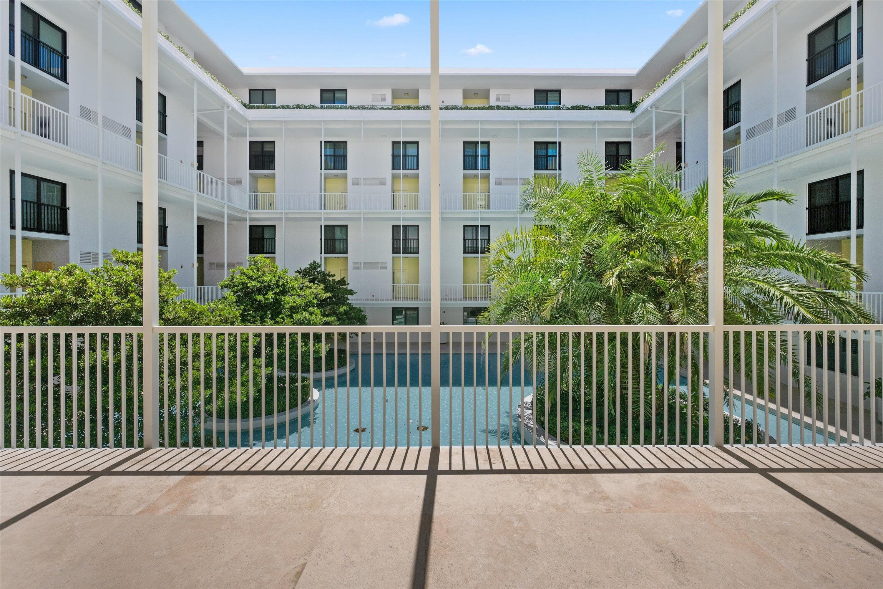 400 S Ocean Boulevard 216, Palm Beach, FL 33480 27