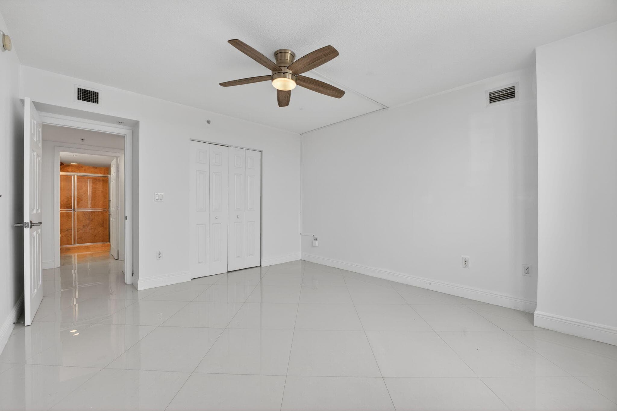 3232 Coral Way 1601, Miami, FL 33145 15