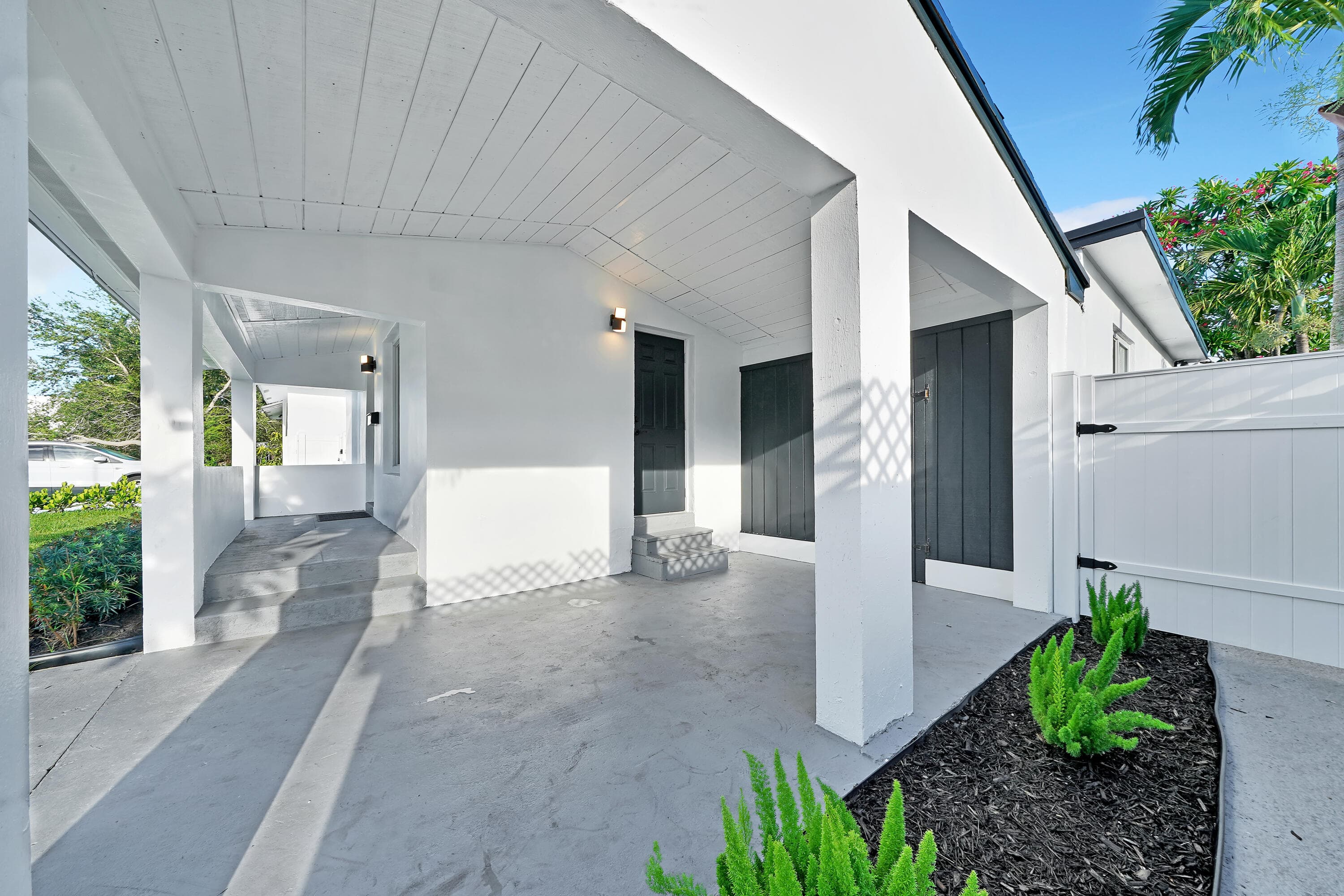 1108 NE 16th Street, Fort Lauderdale, FL 33304 36
