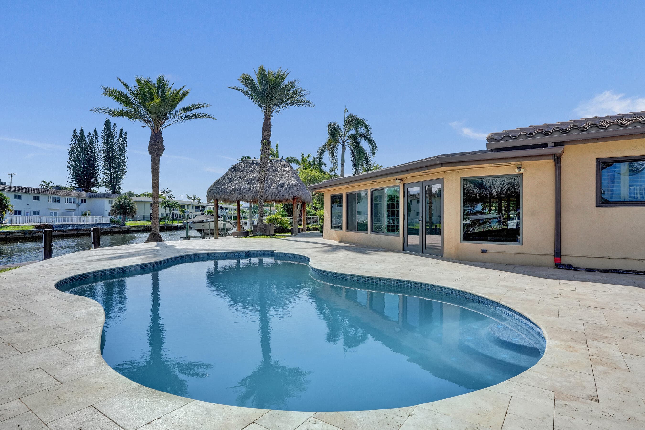 271 SE 5th Terrace, Pompano Beach, FL 33060 73