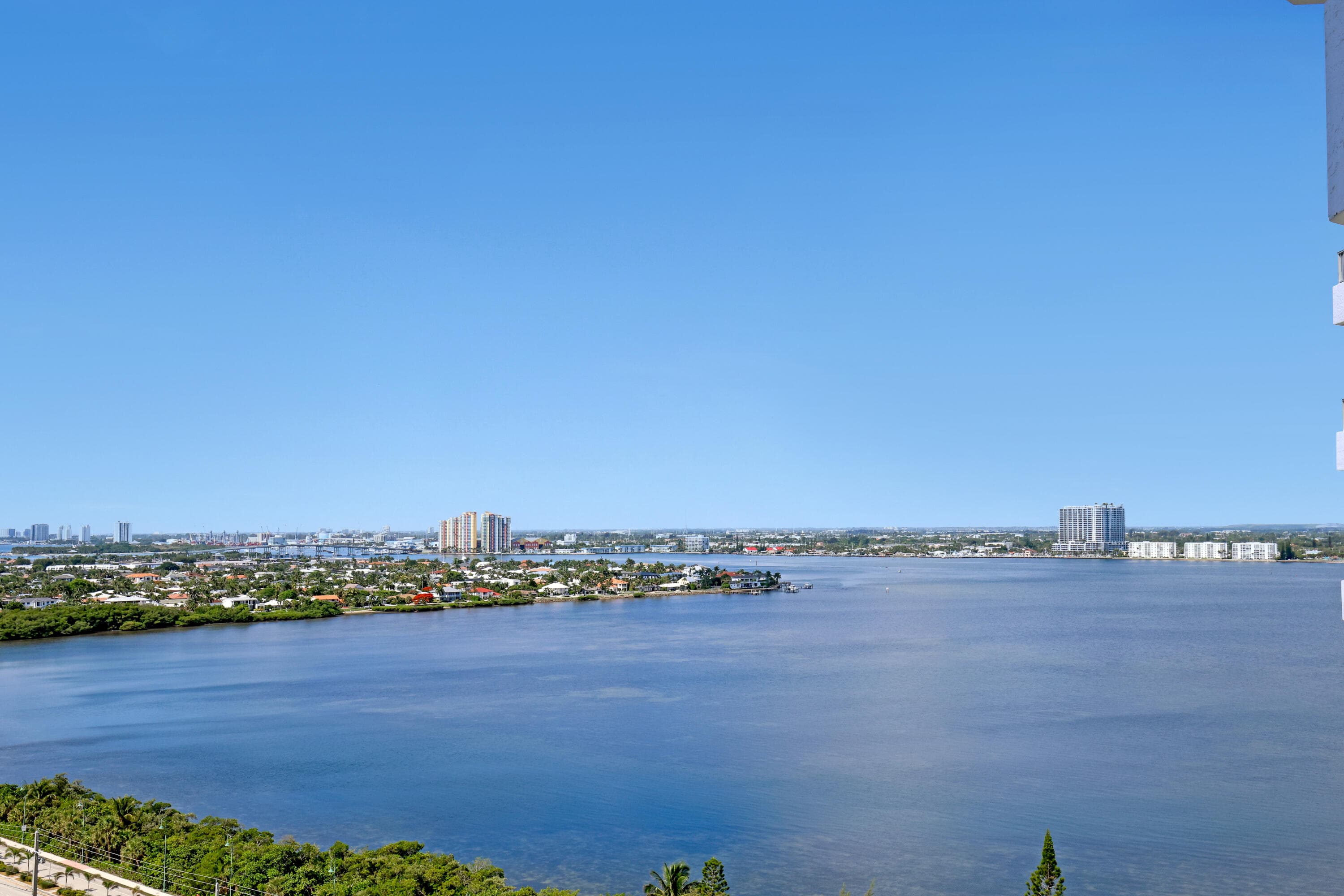 5200 N Ocean Drive 1902, Riviera Beach, FL 33404 46