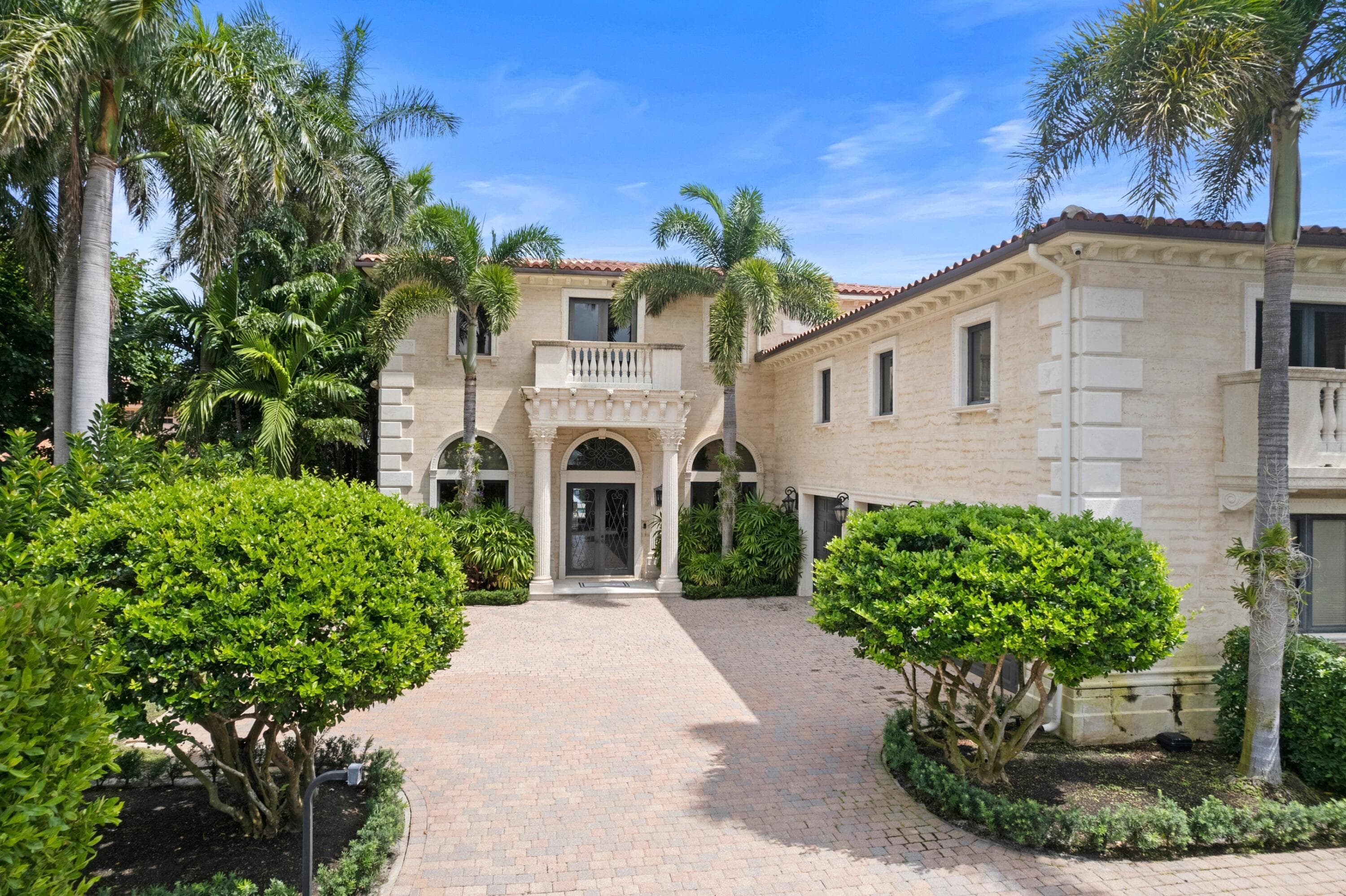 3240 N Flagler Drive, West Palm Beach, FL 33407 2