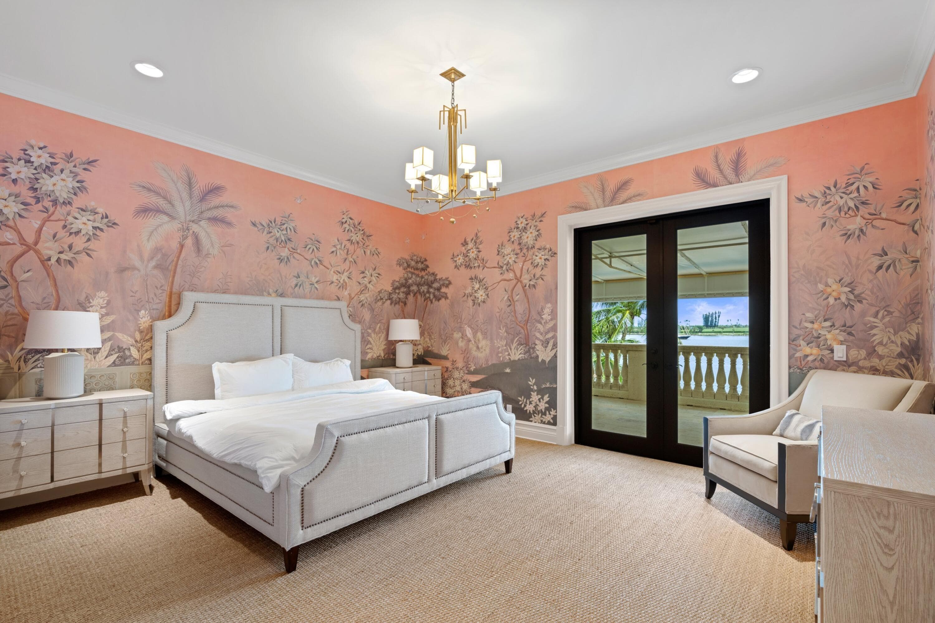 3240 N Flagler Drive, West Palm Beach, FL 33407 32