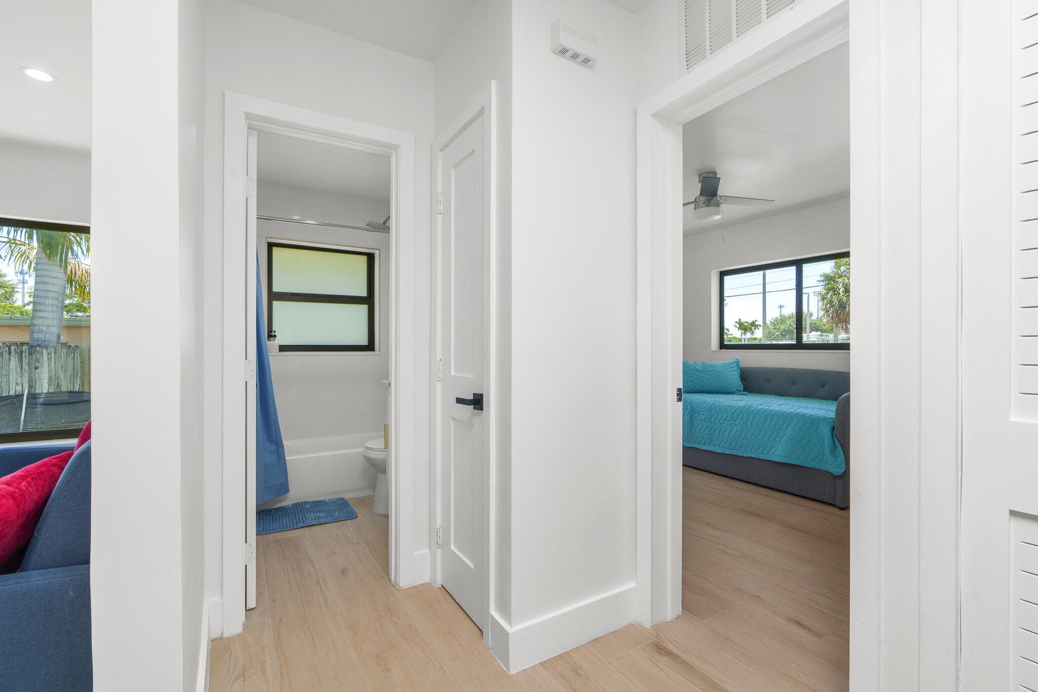 303 De Carie Street, Delray Beach, FL 33444 21