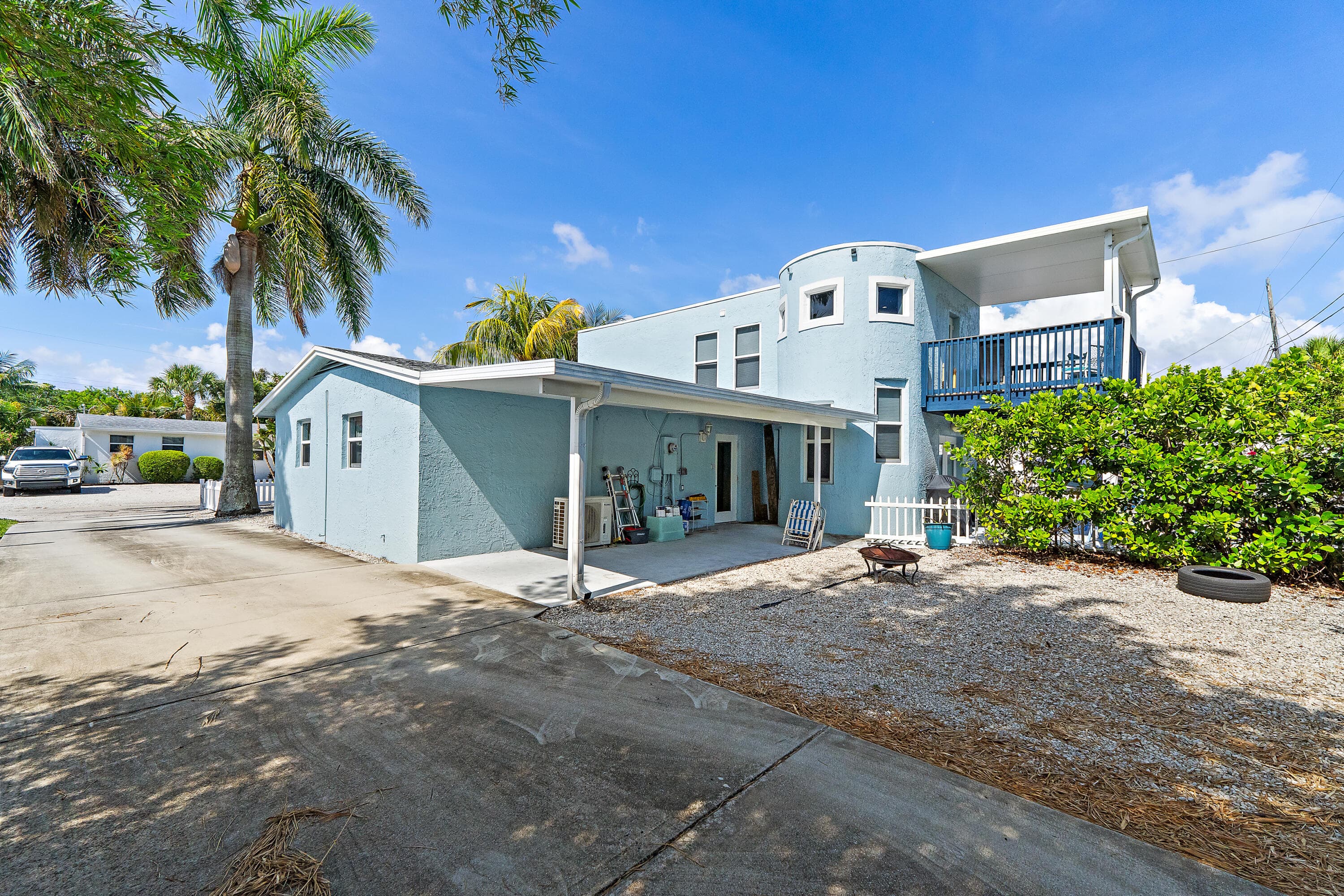 1779 Len Drive 1, North Palm Beach, FL 33408 5