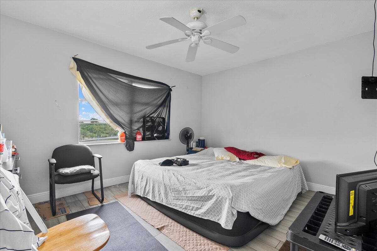 941 Crystal Lake Drive 402, Deerfield Beach, FL 33064 17