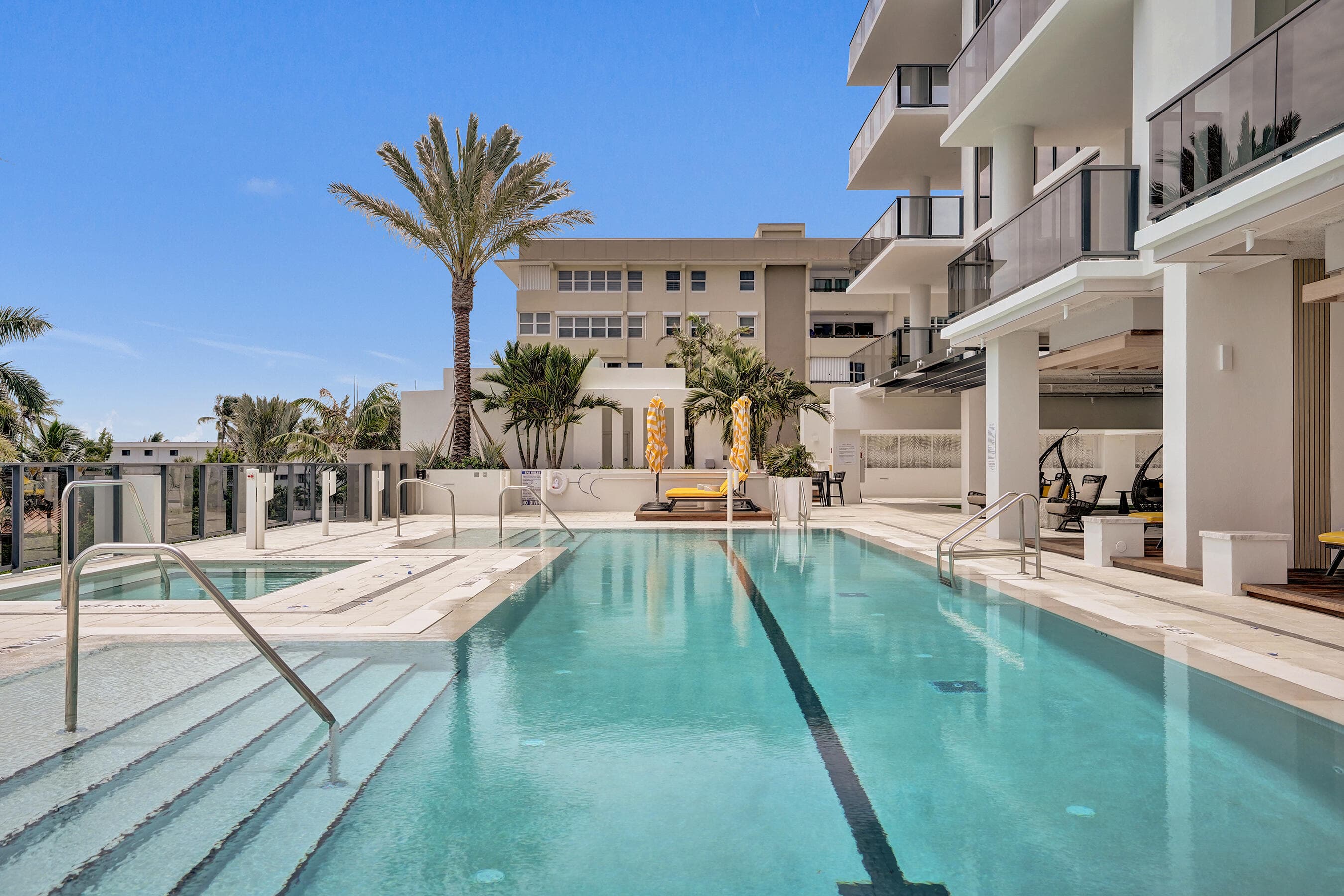305 Briny Avenue 306, Pompano Beach, FL 33062 24
