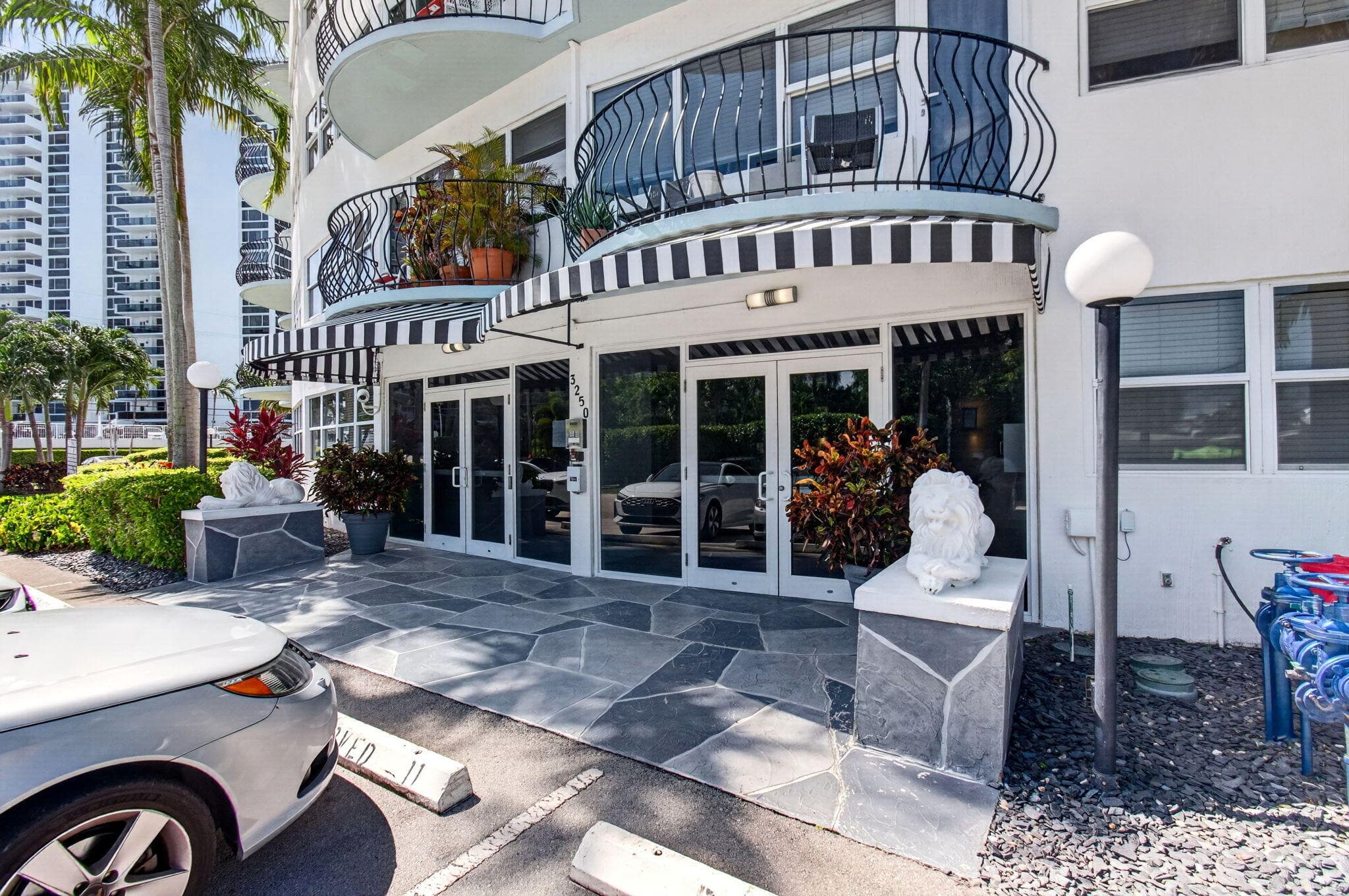 3250 NE 28th Street Unit 302, Fort Lauderdale, FL 33308 6