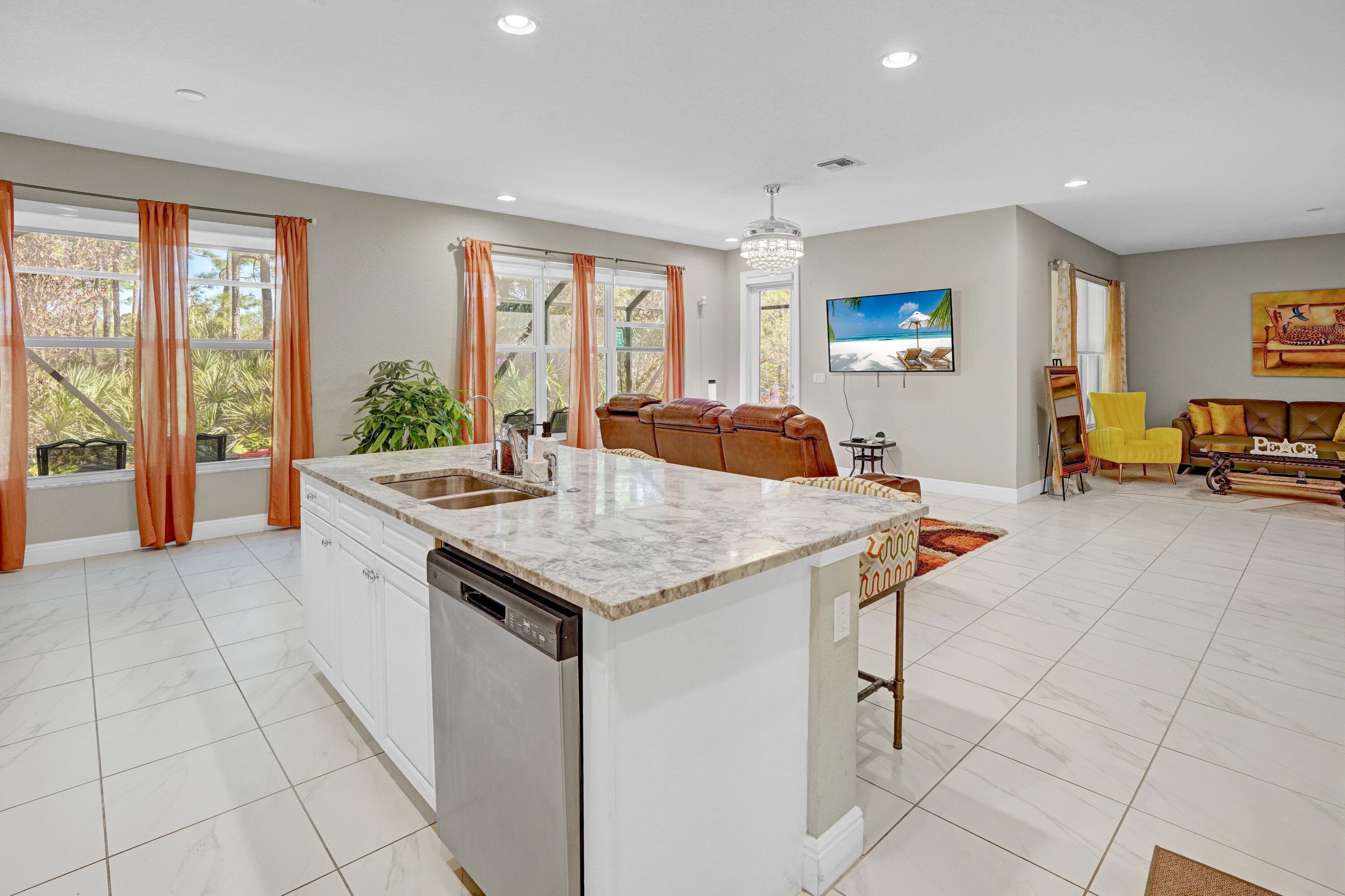 1212 NW Leonardo Circle, Port St. Lucie, FL 34986 18