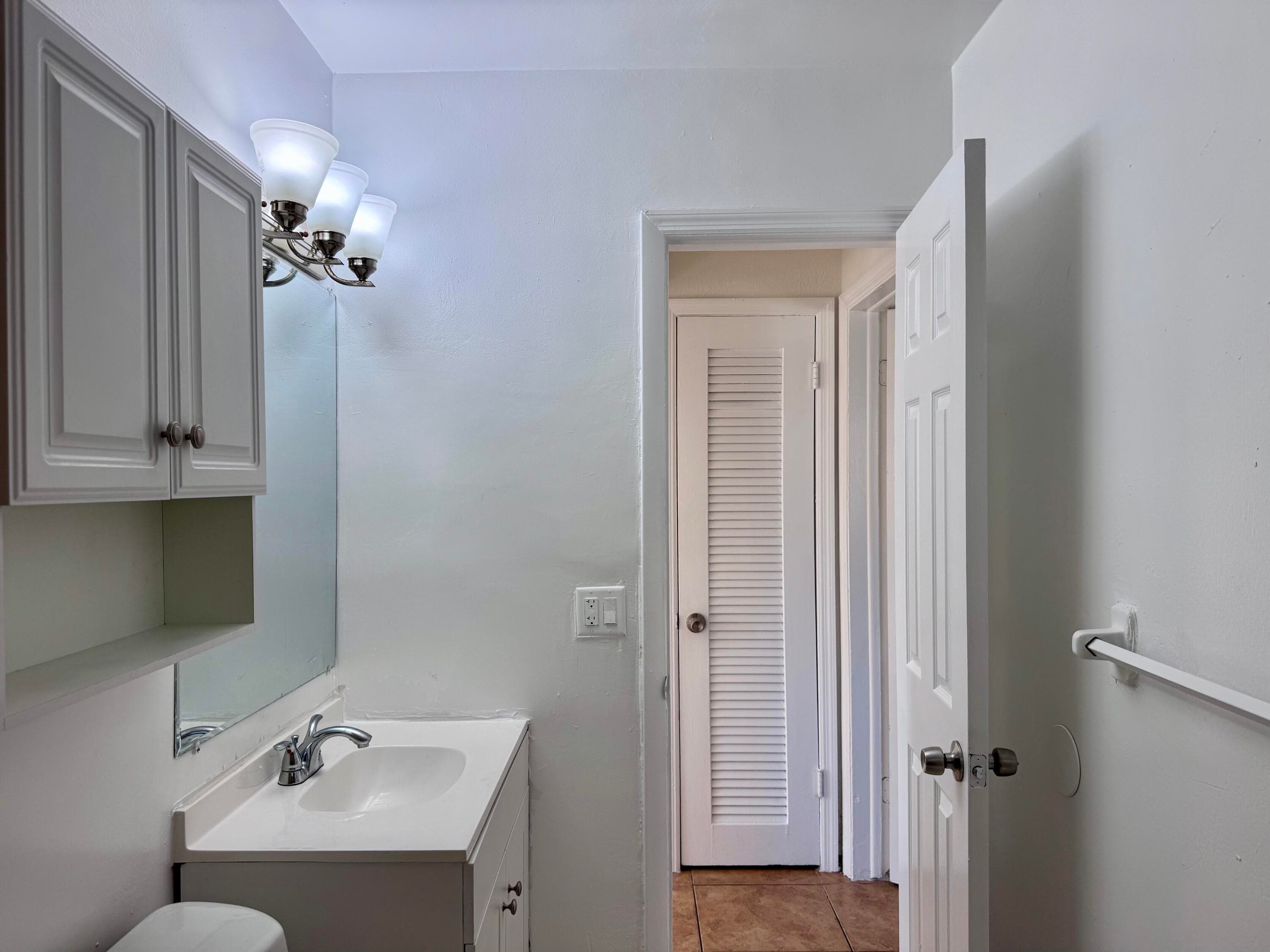 3101 NE 7th Avenue B, Pompano Beach, FL 33064 13