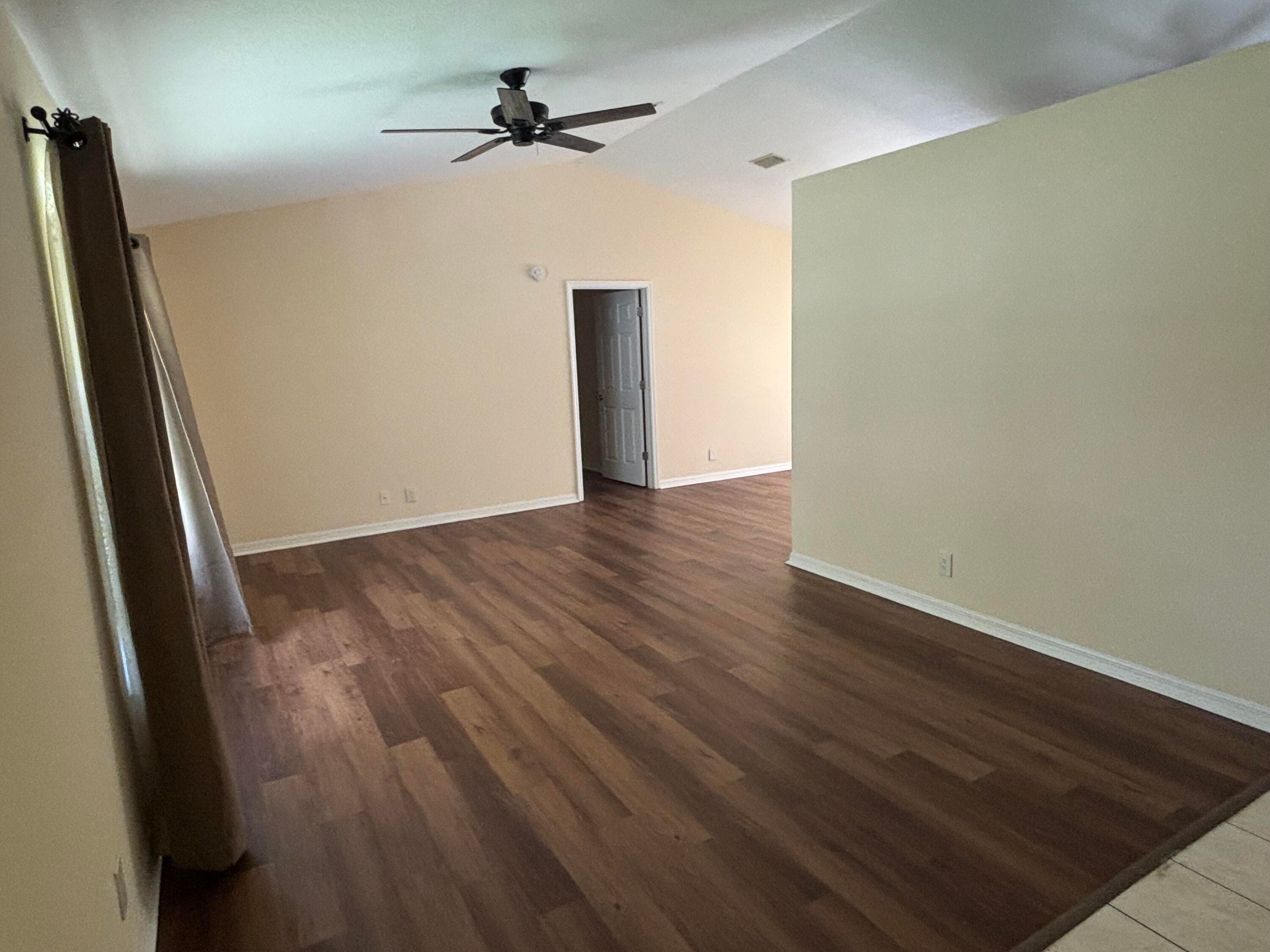 1563 40th Street, West Palm Beach, FL 33407 16