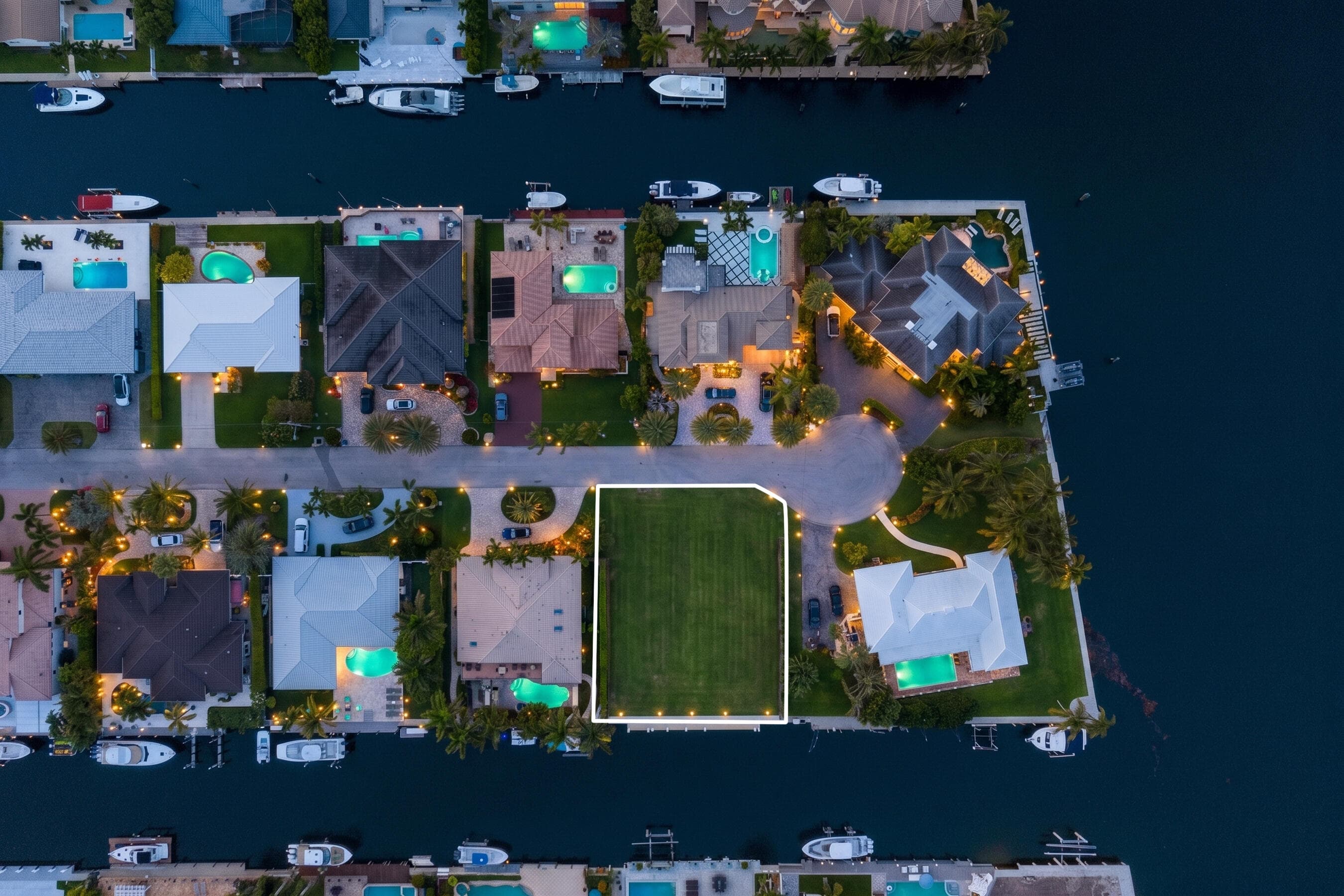 876 Forsyth Street, Boca Raton, FL 33487 8