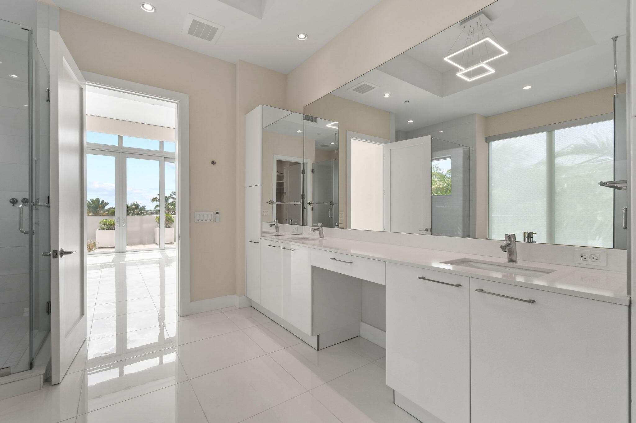 2 Water Club Way 301, North Palm Beach, FL 33408 35