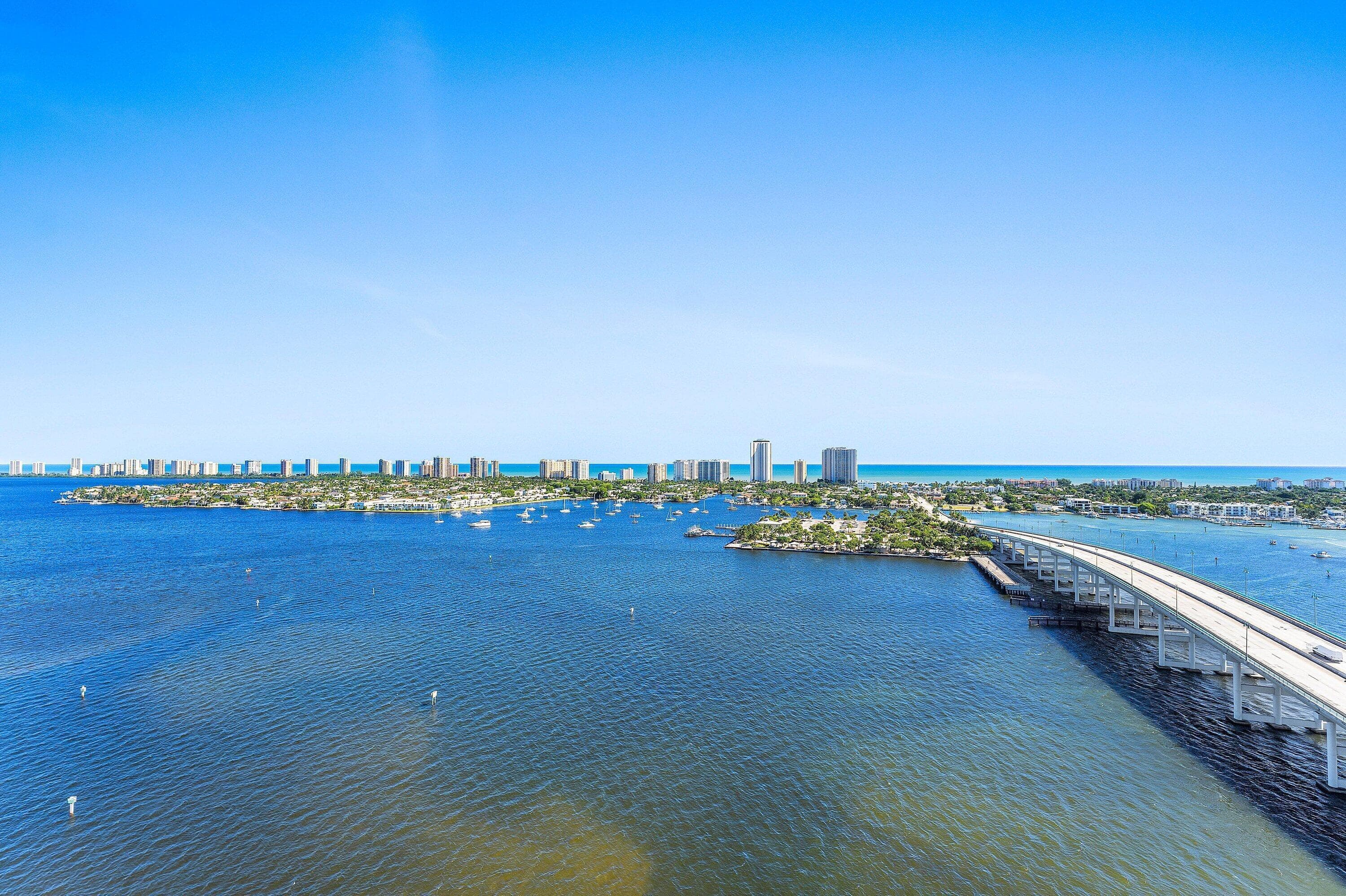 2640 Lake Shore Drive 2215, Riviera Beach, FL 33404 30