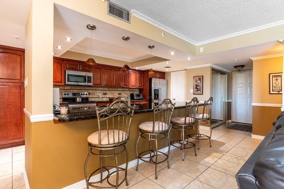 1915 Lavers Circle E309, Delray Beach, FL 33444 2