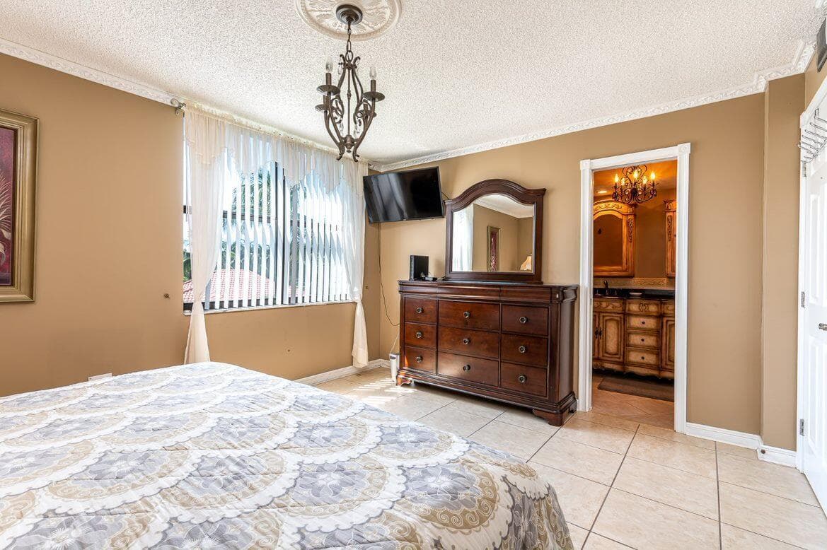 1915 Lavers Circle E309, Delray Beach, FL 33444 9