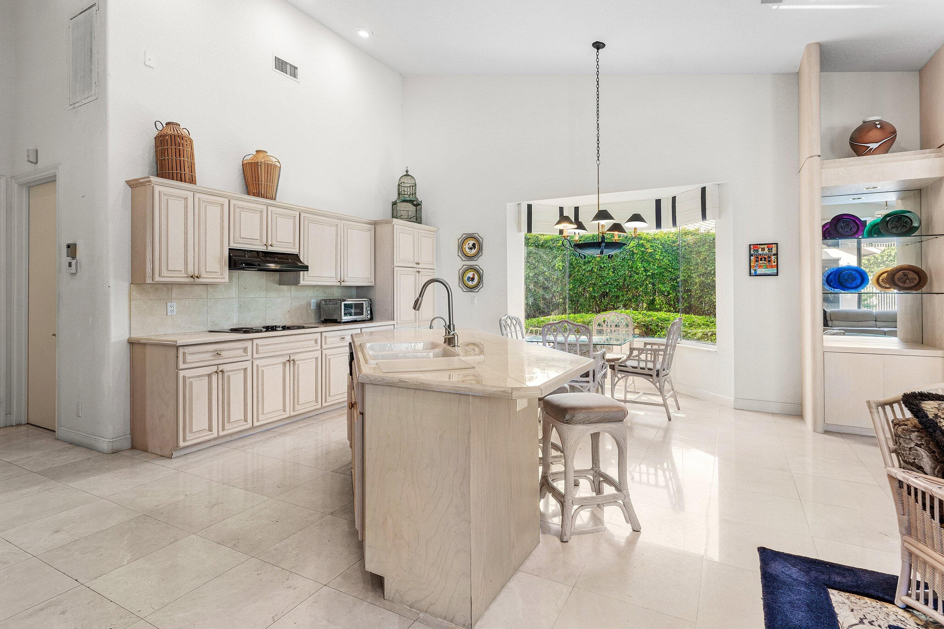 17571 Bocaire Way, Boca Raton, FL 33487 12