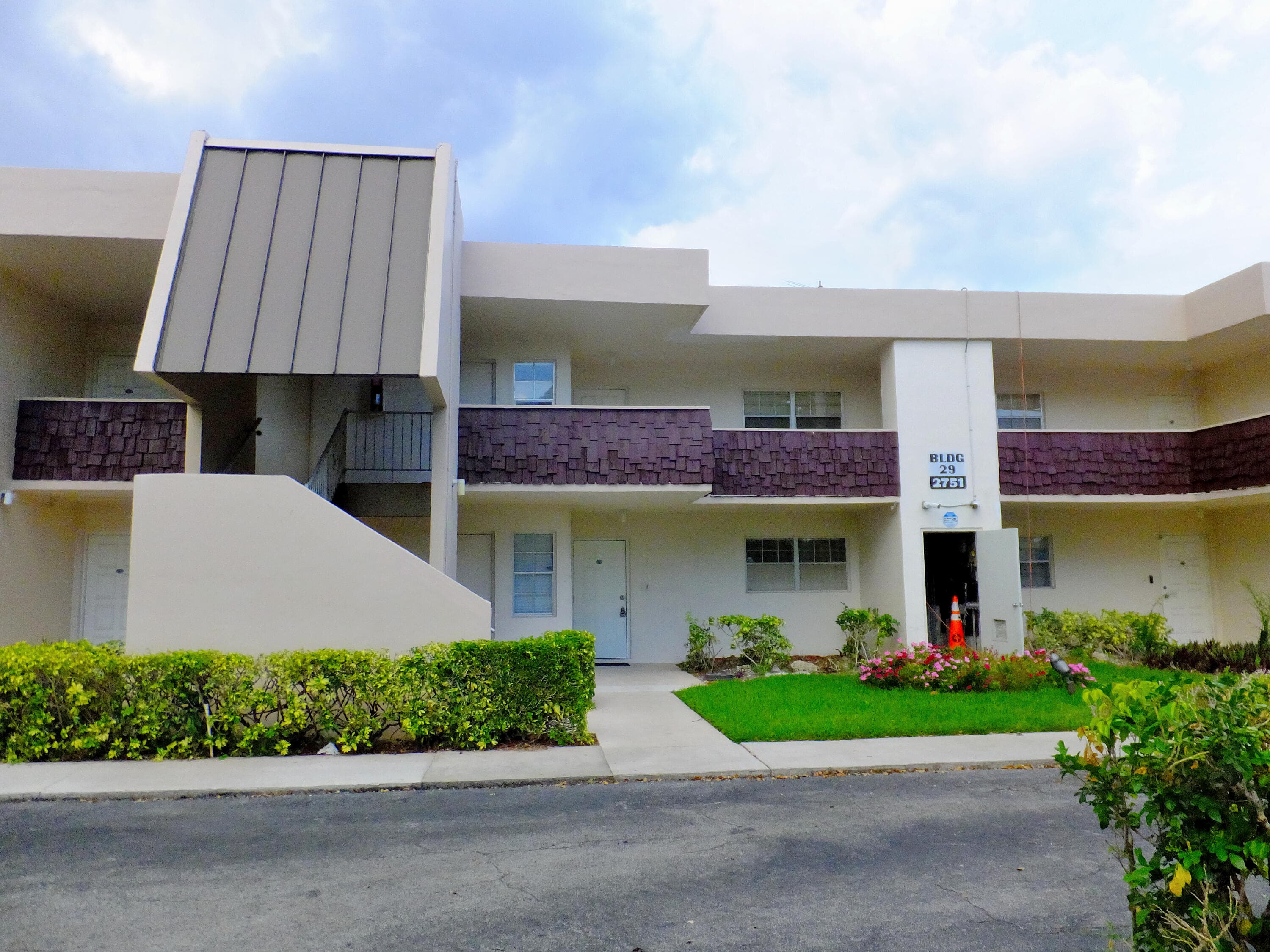 2751 S Palm Aire Drive 107, Pompano Beach, FL 33069