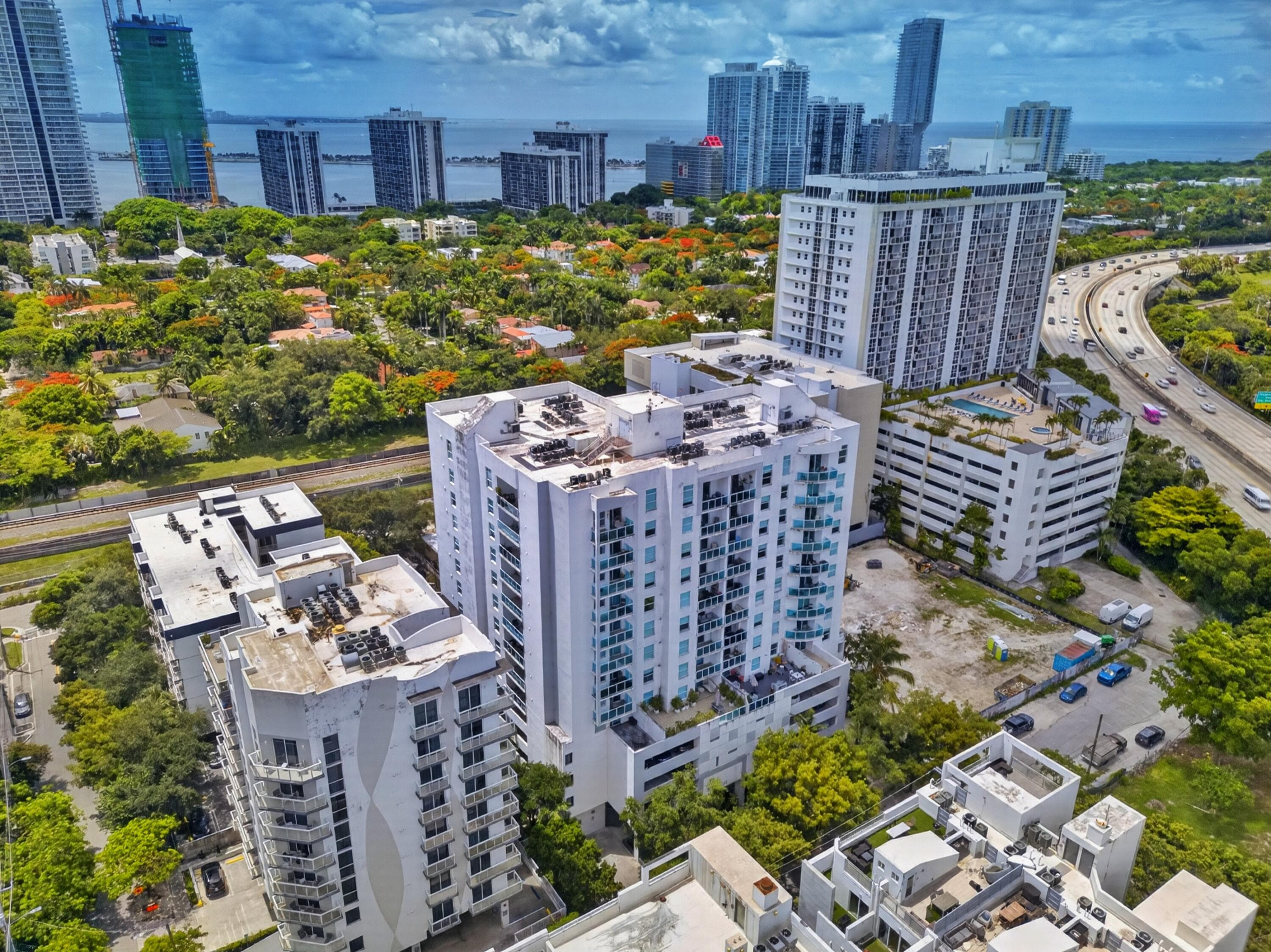 1723 SW 2nd Avenue 909, Miami, FL 33129 3