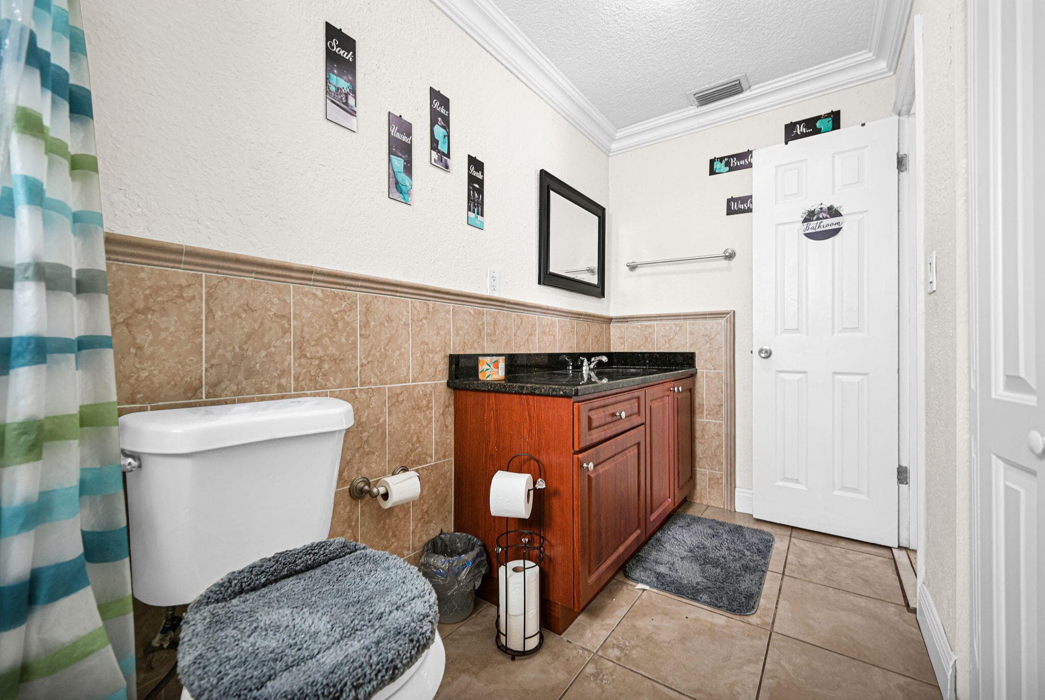 3300 NW 32nd Street, Lauderdale Lakes, FL 33309 31