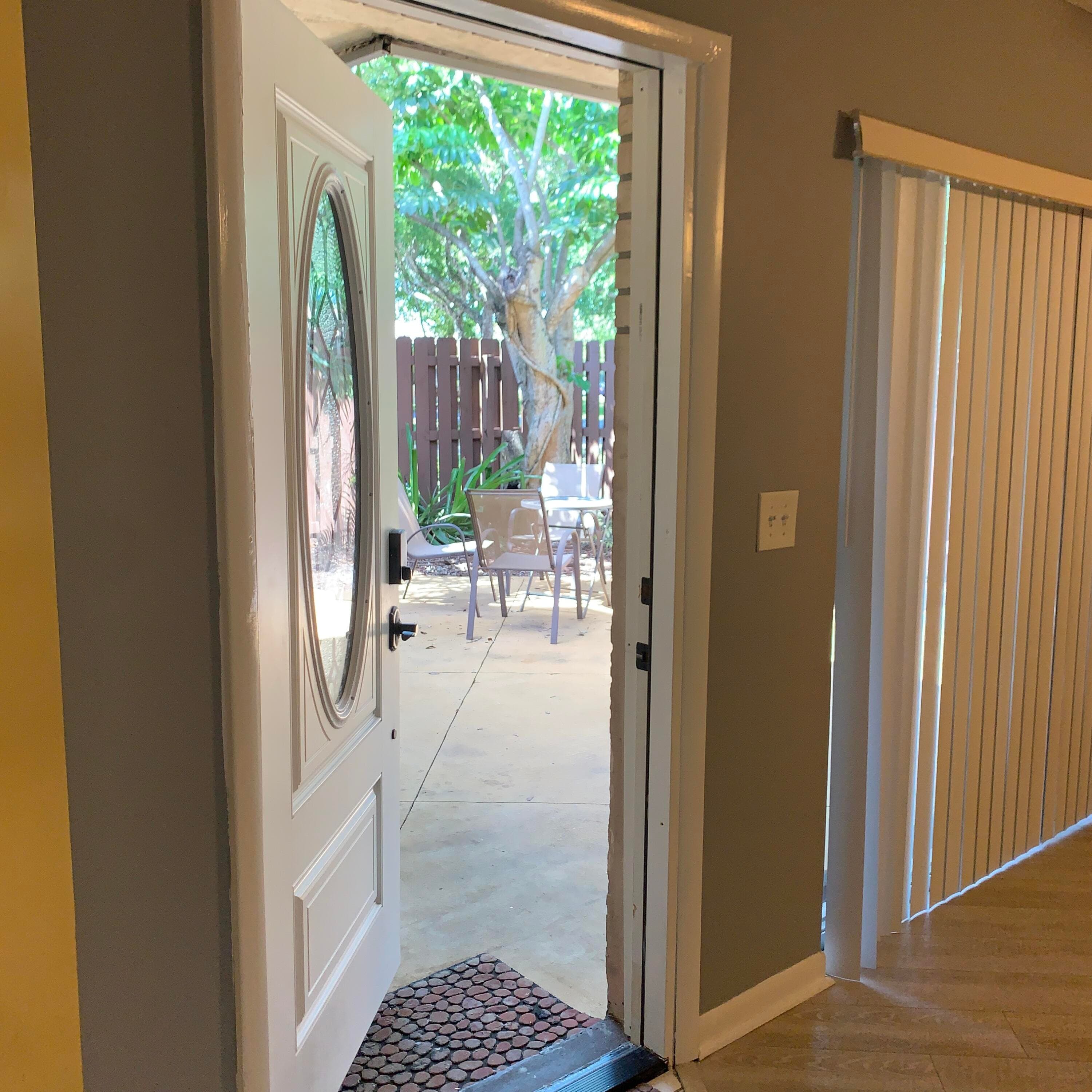 8115 SW 24 Th St 27d, North Lauderdale, FL 33068 7