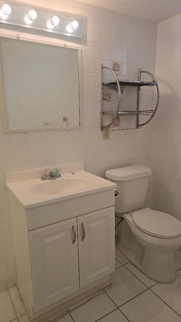 3251 Holiday Springs Boulevard 302, Margate, FL 33063 19