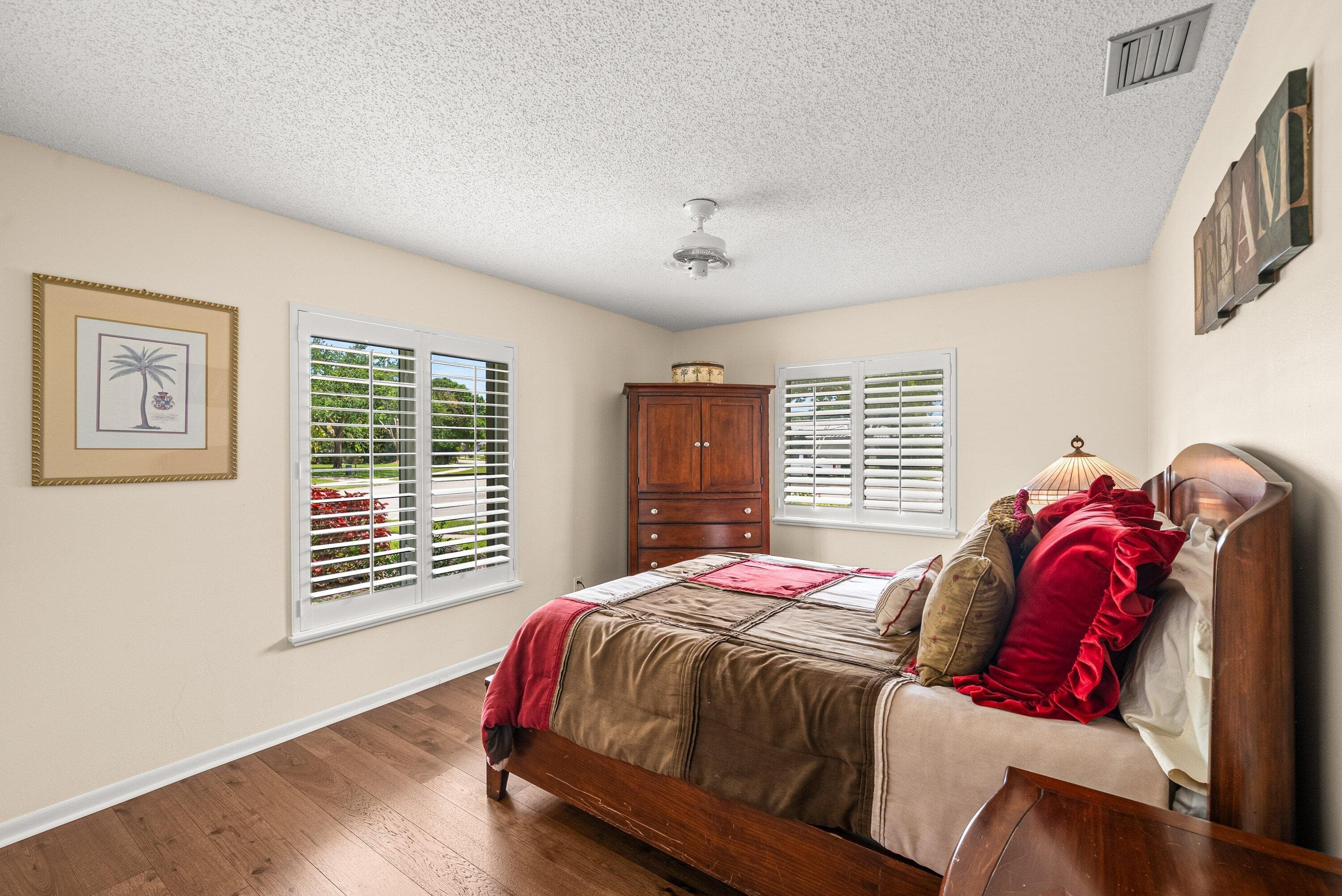 2493 Timbercreek Circle NW, Boca Raton, FL 33431 13