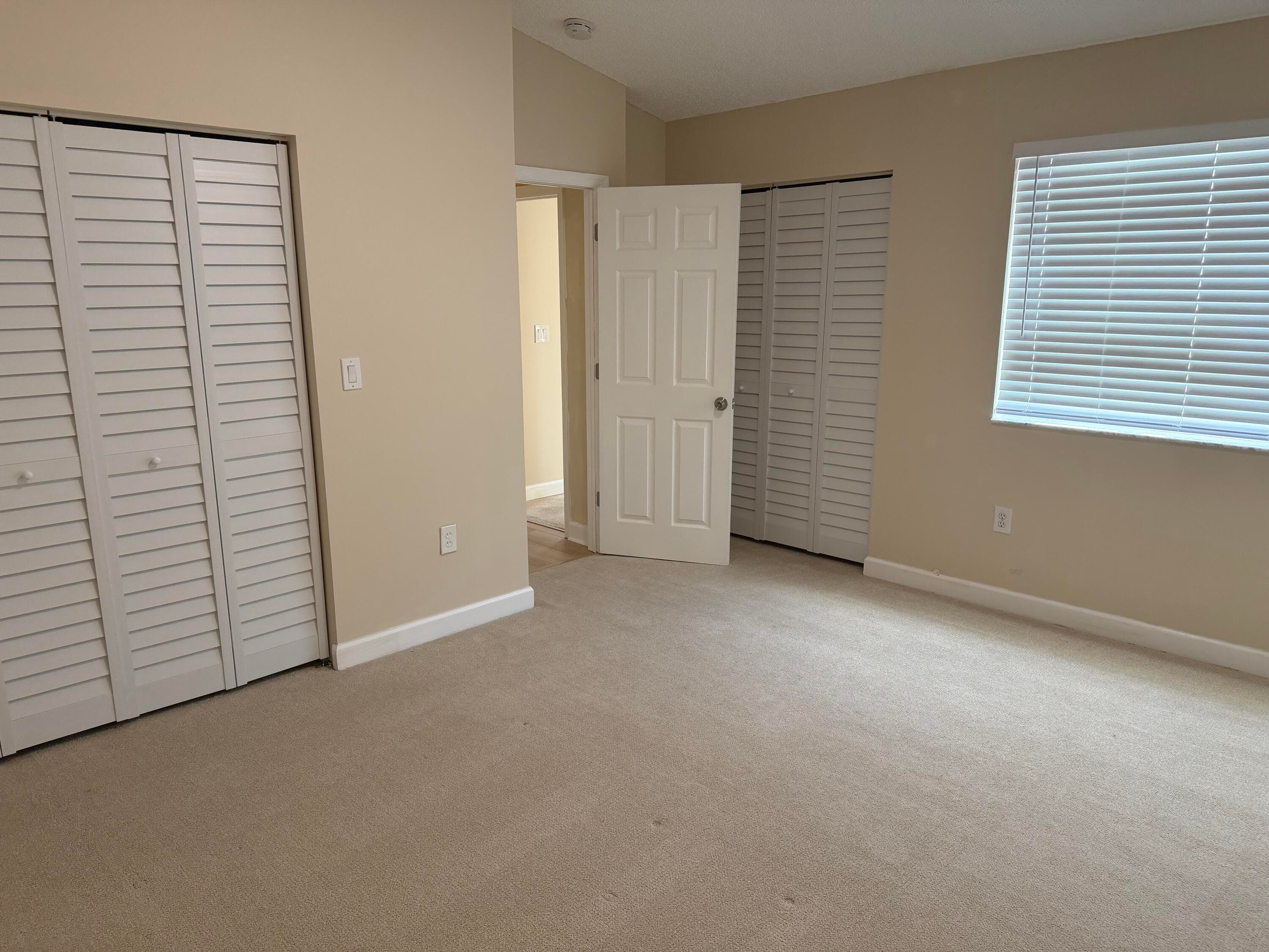 940 Doveplum Court, Hollywood, FL 33019 12