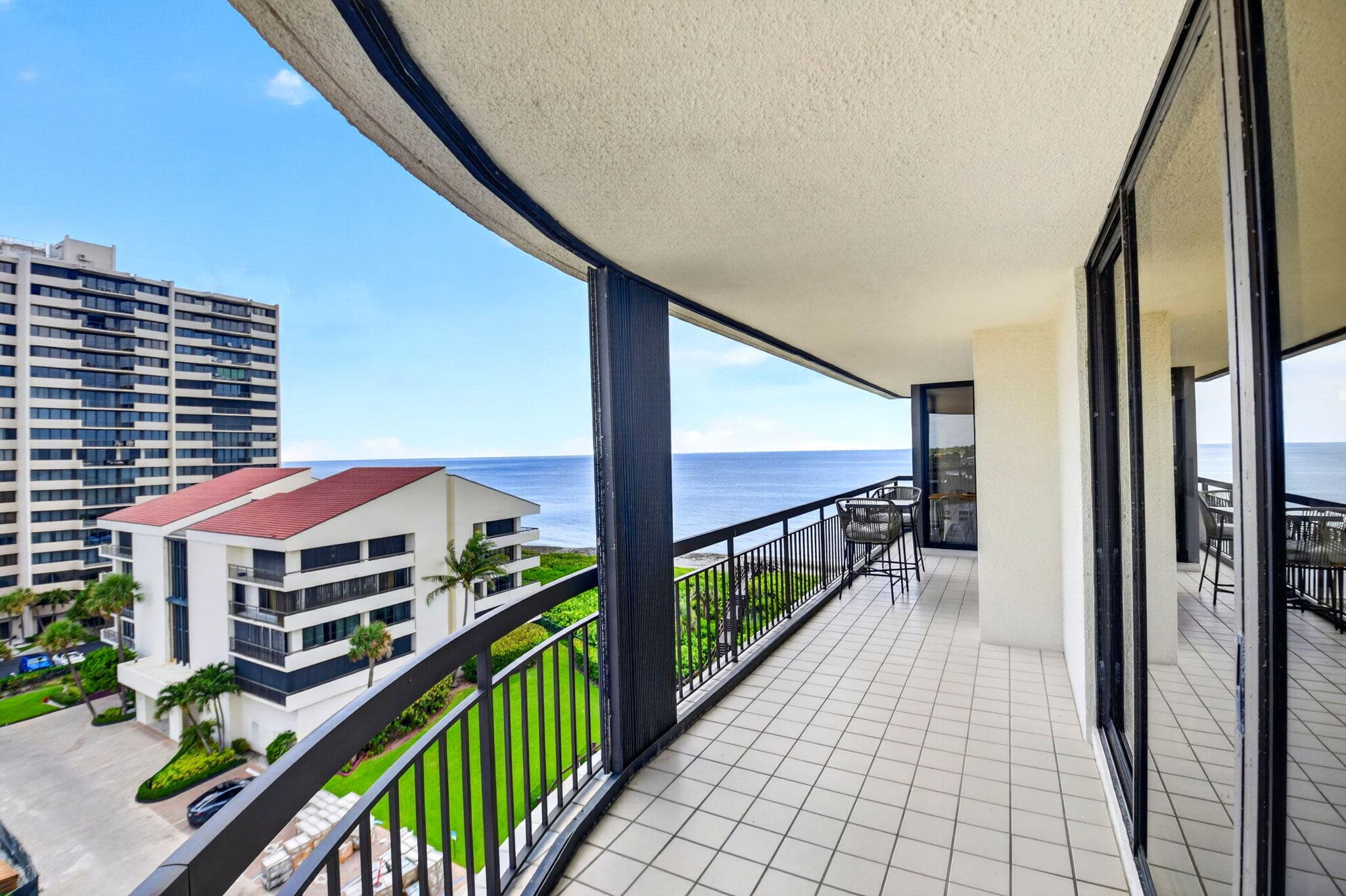 4000 N Ocean Drive 703, Singer Island, FL 33404 32
