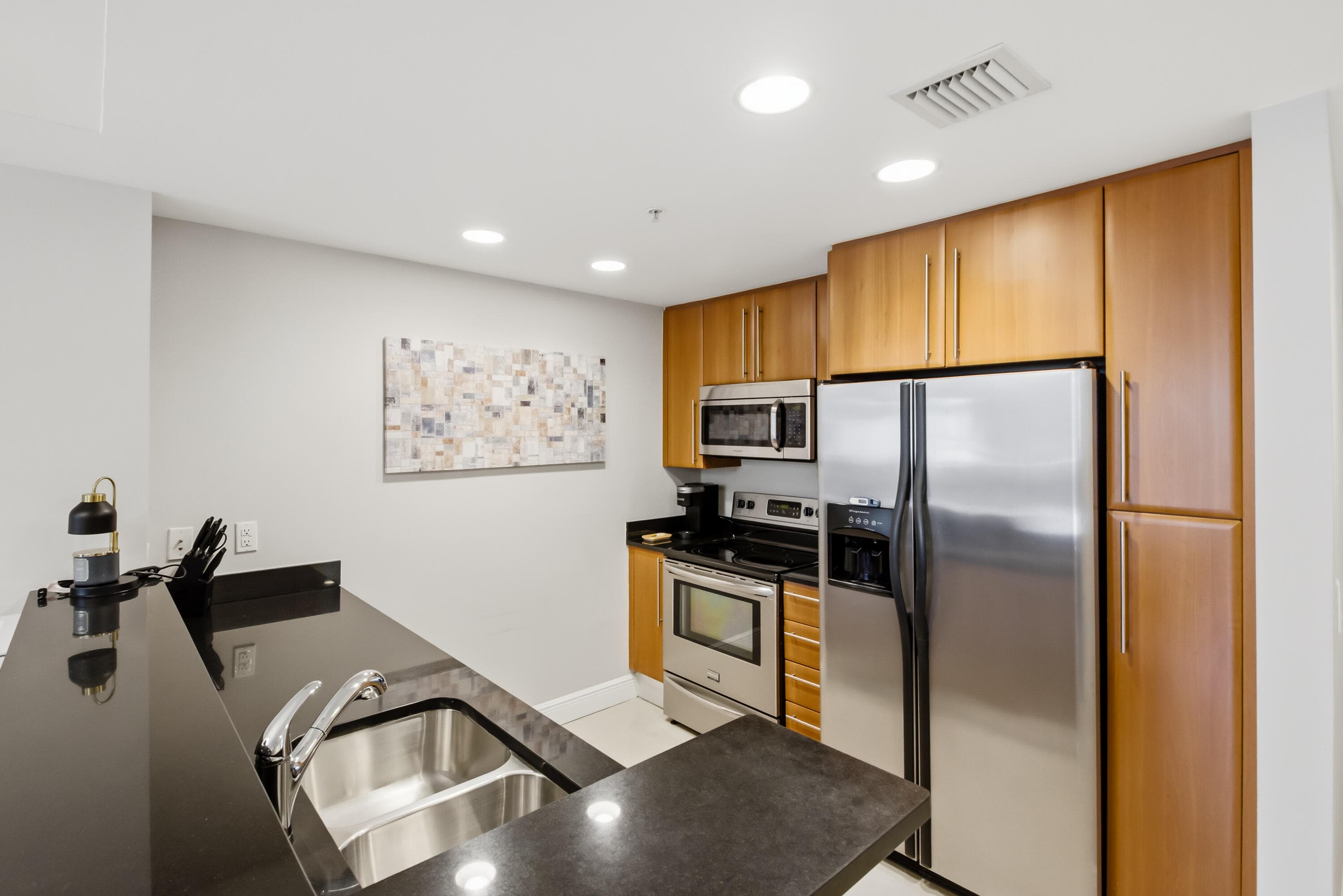 191 SE 20th Avenue 210, Deerfield Beach, FL 33441 3