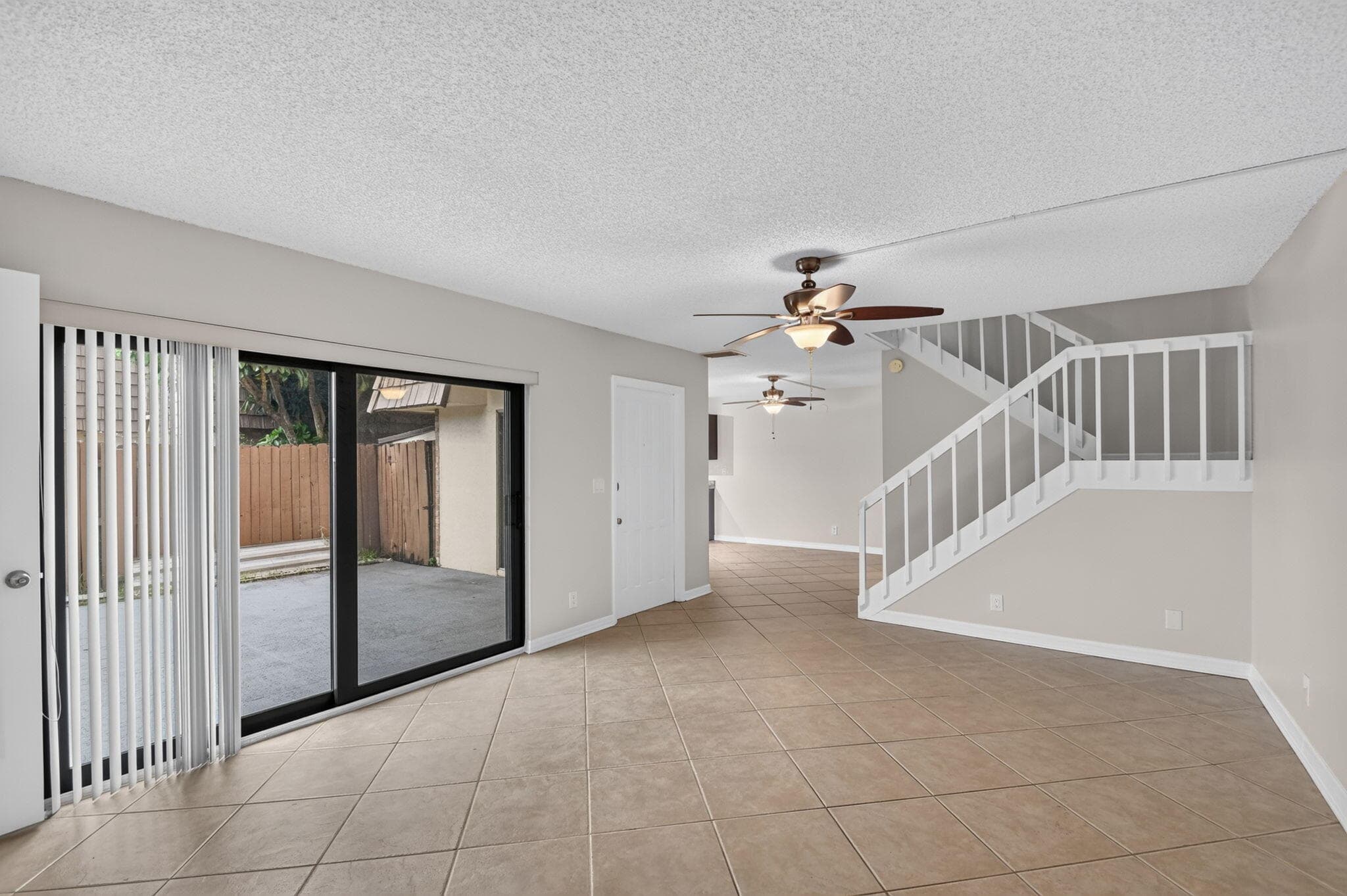 744 Springdale Circle, Palm Springs, FL 33461 19