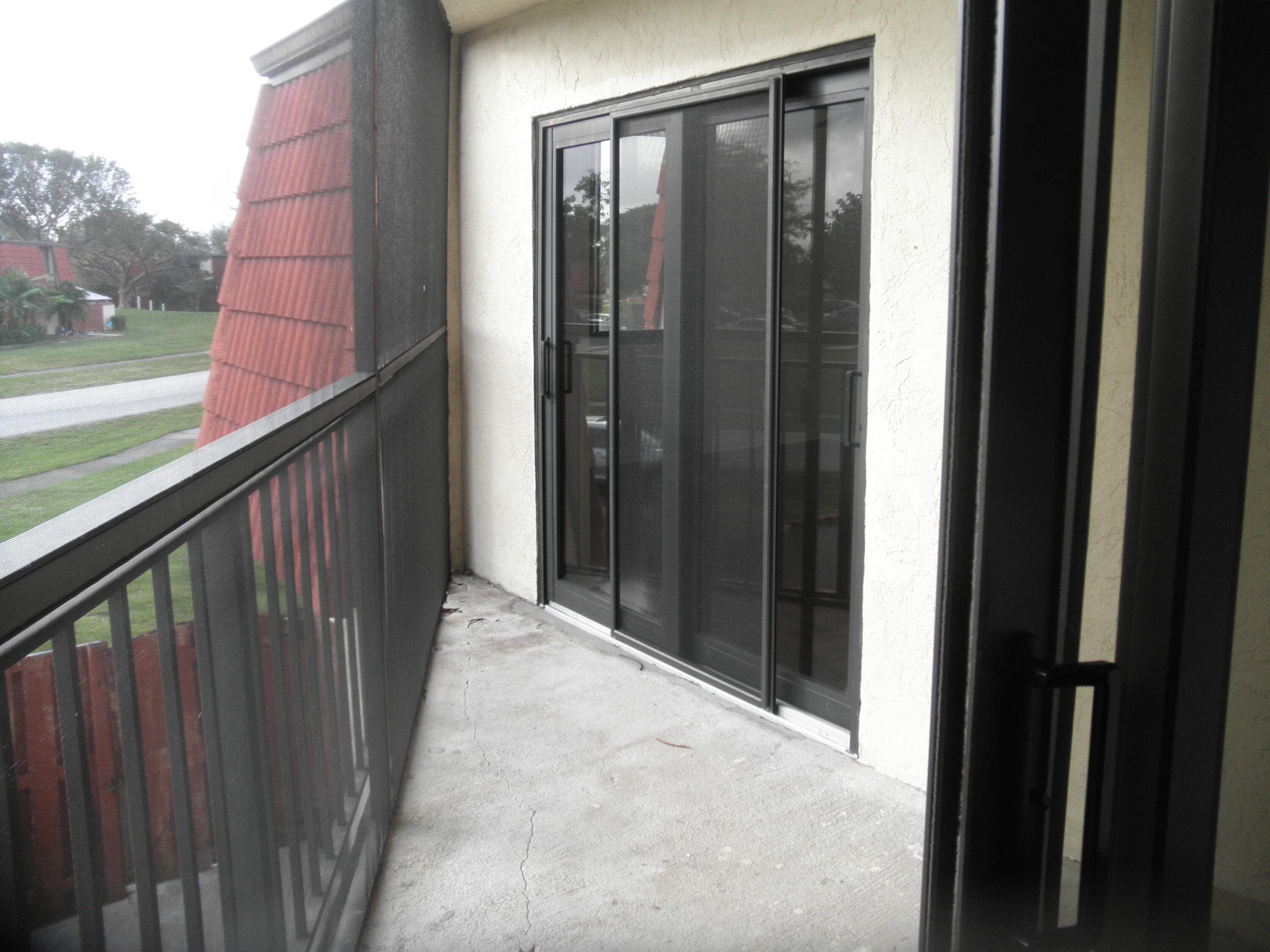 3896 Victoria Drive, West Palm Beach, FL 33406 11
