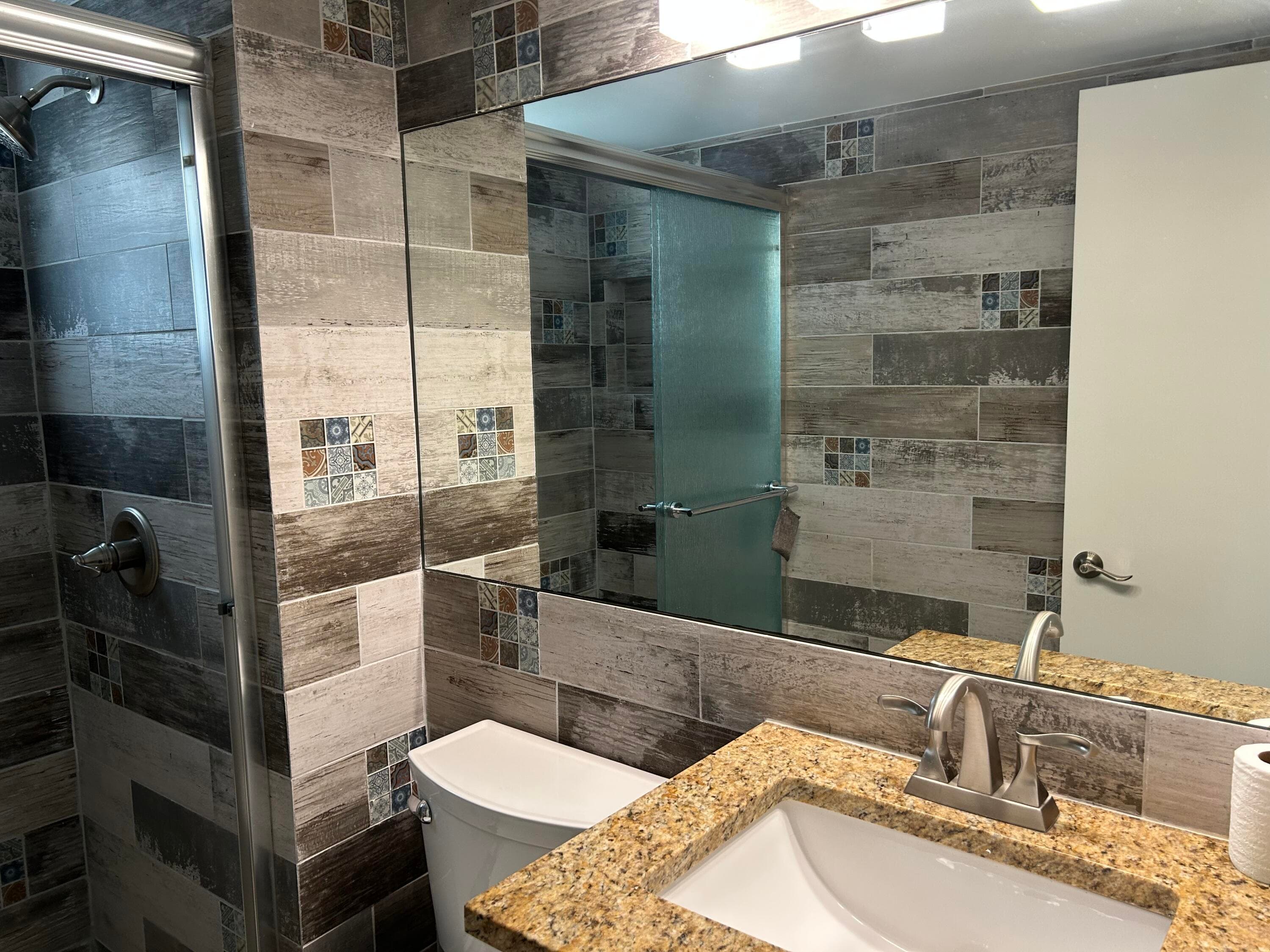 140 Lake Nancy Lane 115, West Palm Beach, FL 33411 12