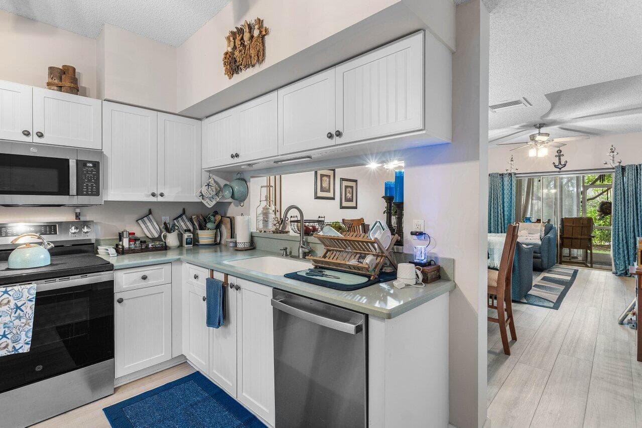 1022 Kokomo Key Lane, Delray Beach, FL 33483 4