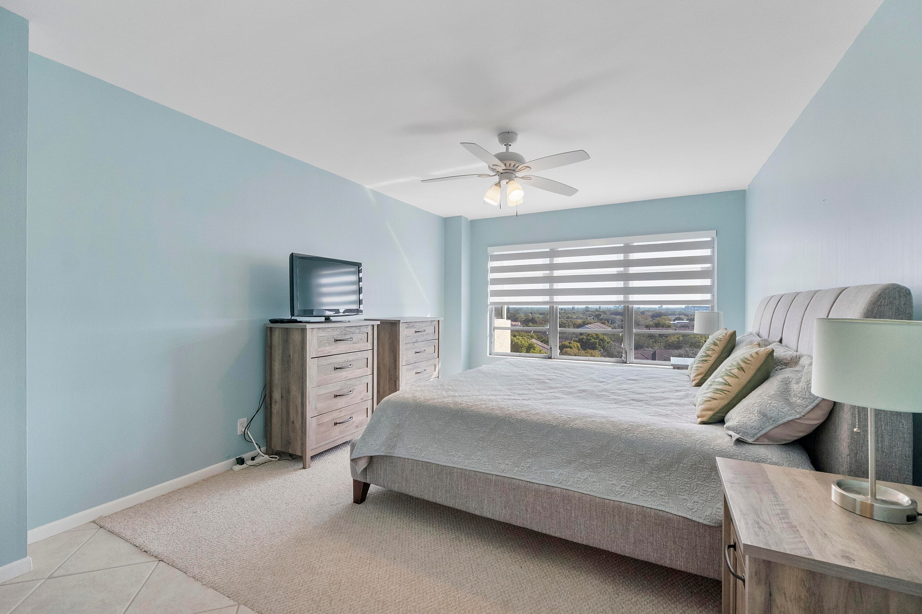 10777 W Sample Road 918, Coral Springs, FL 33065 23