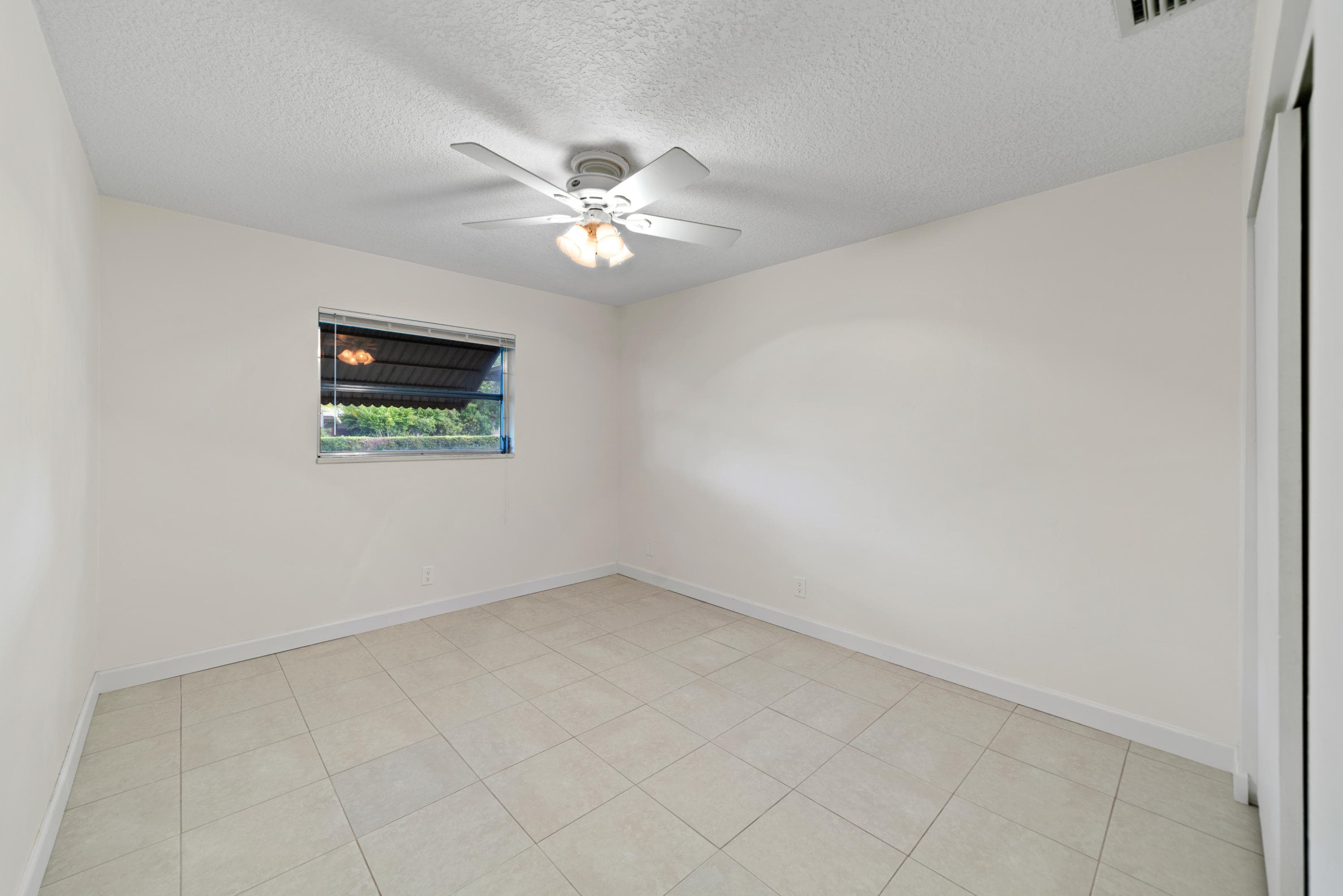 2016 Joy-rene Lane, North Palm Beach, FL 33408 15